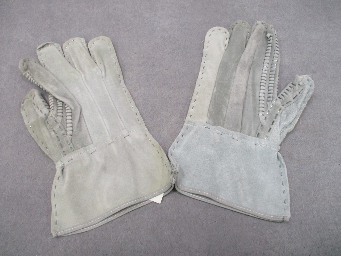 MILITARY ISSUE CONCERTINA BARB WIRE RAZOR HANDLER LEATHER GLOVES HEAVY DUTY