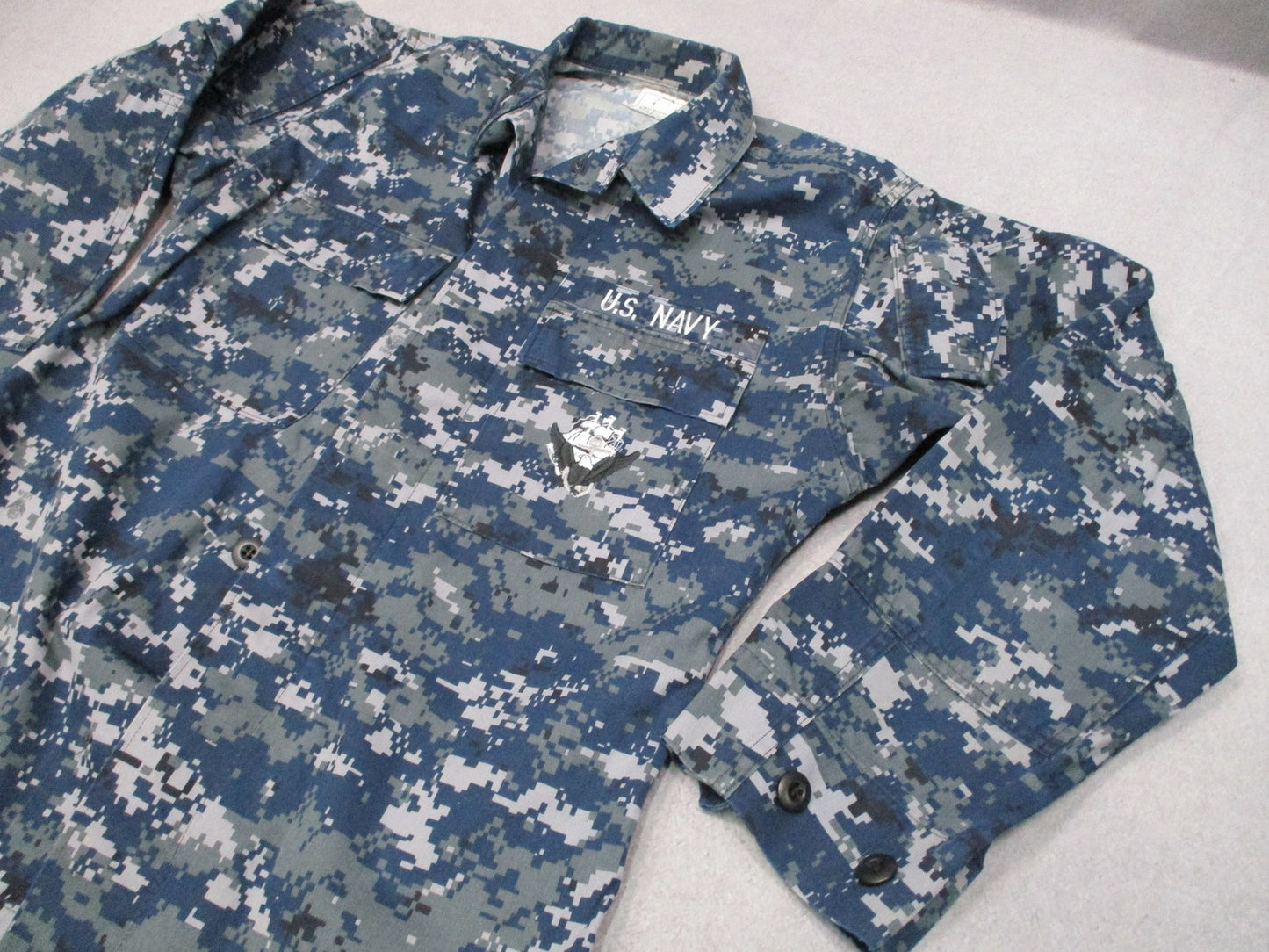 US Navy NWU Type I Digital Camo Blouse Shirt Small Regular USN Working Uniform