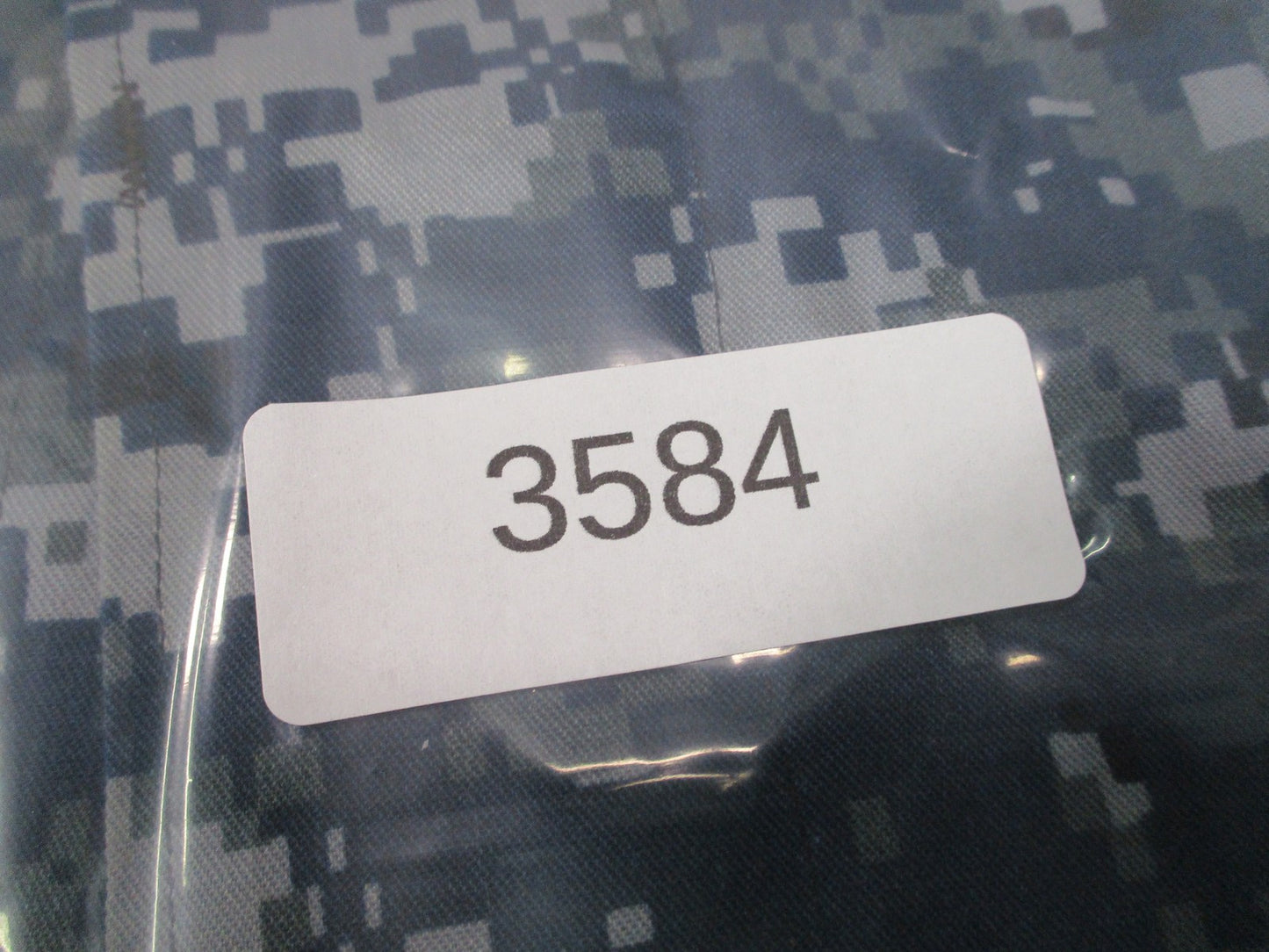 US Navy NWU Type I Digital Camo Blouse Shirt Small Regular USN Working Uniform