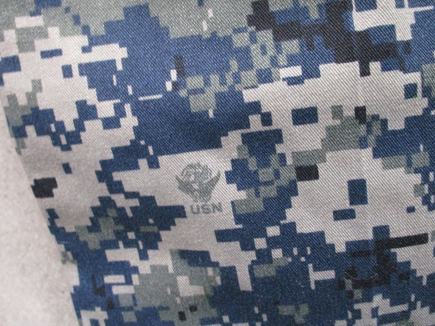 US Navy NWU Type I Digital Camo Working Trousers Small Short 8405-01-540-1356