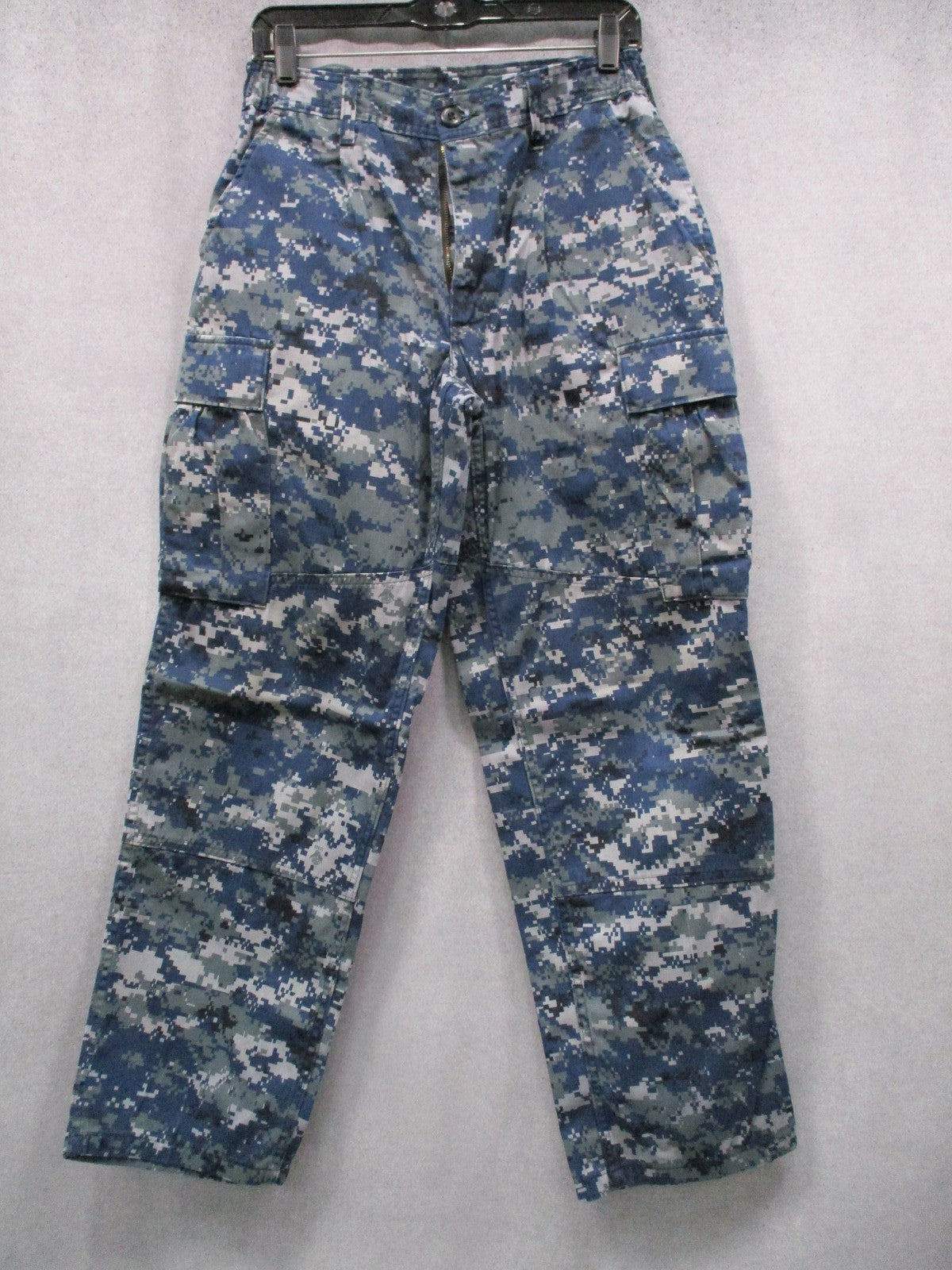 US Navy NWU Type I Digital Camo Working Trousers Small Short 8405-01-540-1356