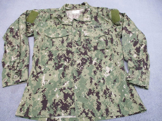 US Navy NWU Type III Blouse Small Long AOR2 Digital Camo NSN 8405-01-574-0291