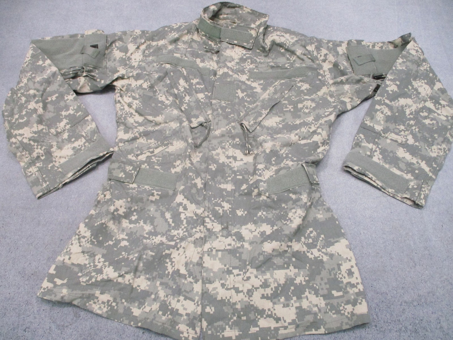 USGI A2CU Aircrew Combat Coat FR UCP Small Long 8415-01-526-9240 UCP Digital