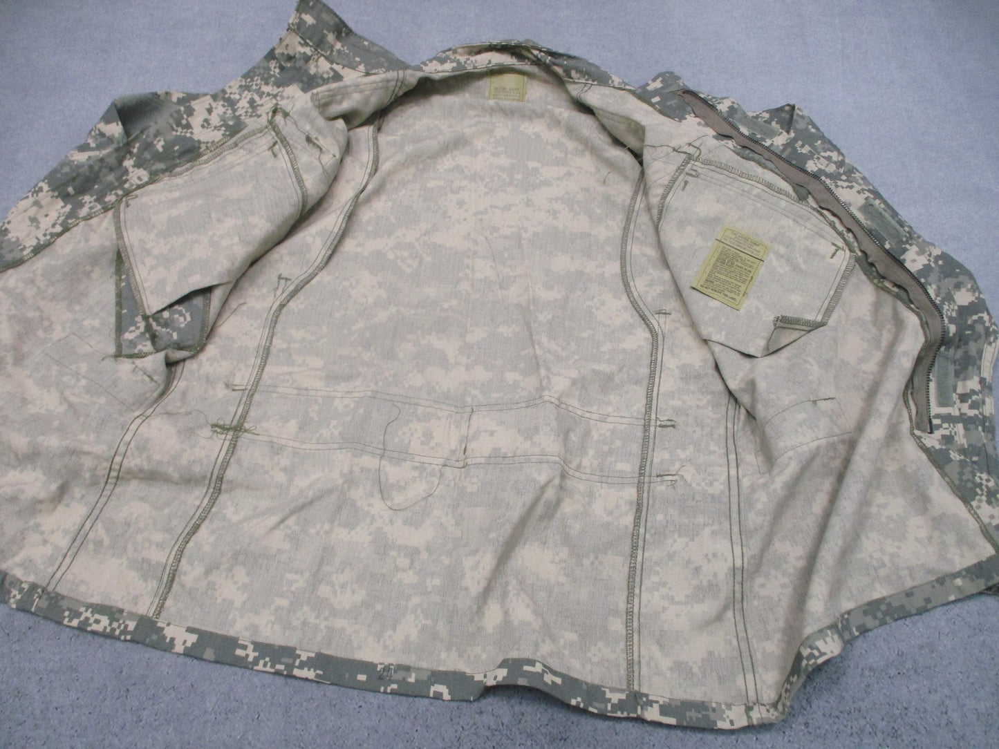NEW ARMY ACU DIGITAL AIRCREW UNIFORM TOP AVIATION COAT MEDIUM/SHORT A2CU UCP