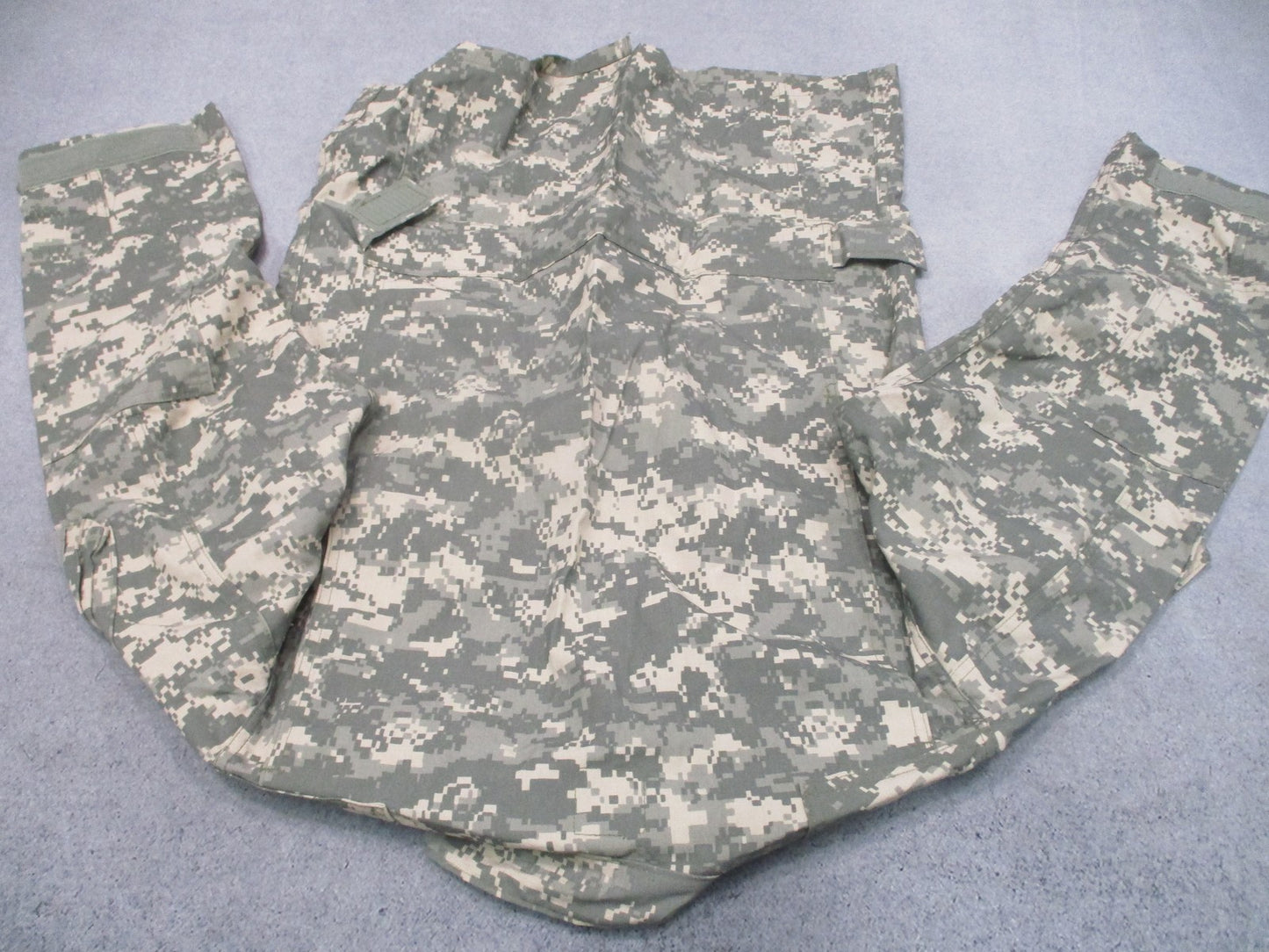 NEW ARMY ACU DIGITAL AIRCREW UNIFORM TOP AVIATION COAT MEDIUM/SHORT A2CU UCP