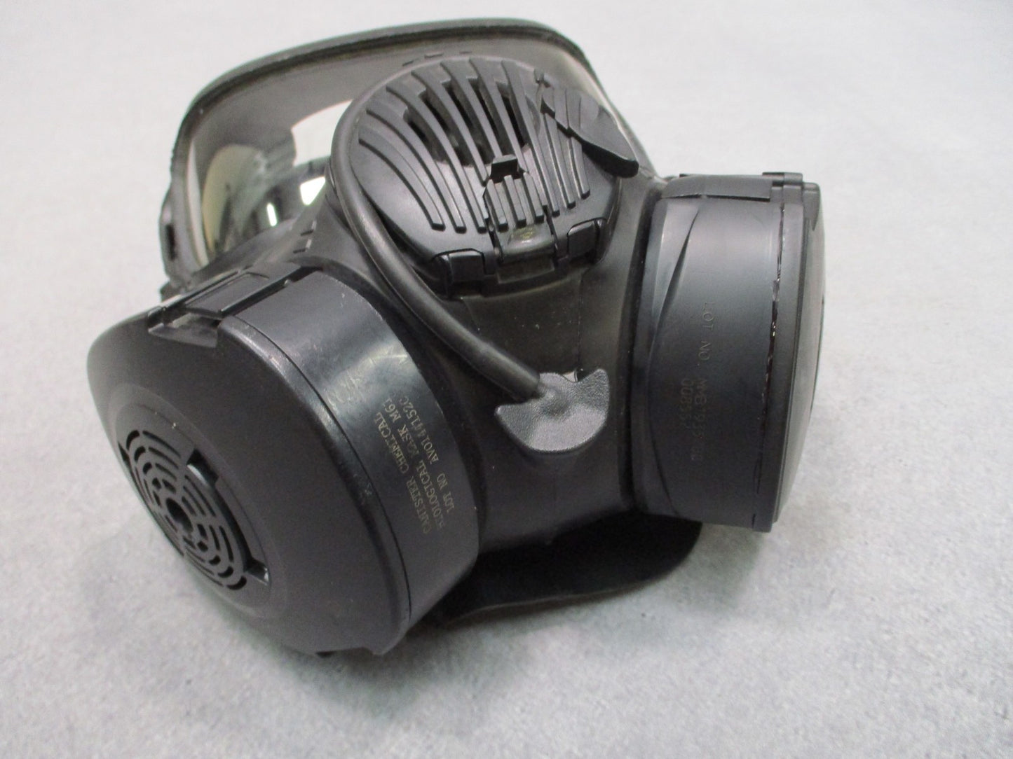 USGI Avon M50 JSGPM Gas Mask Medium CBRN Protective Mask Carrier Kit