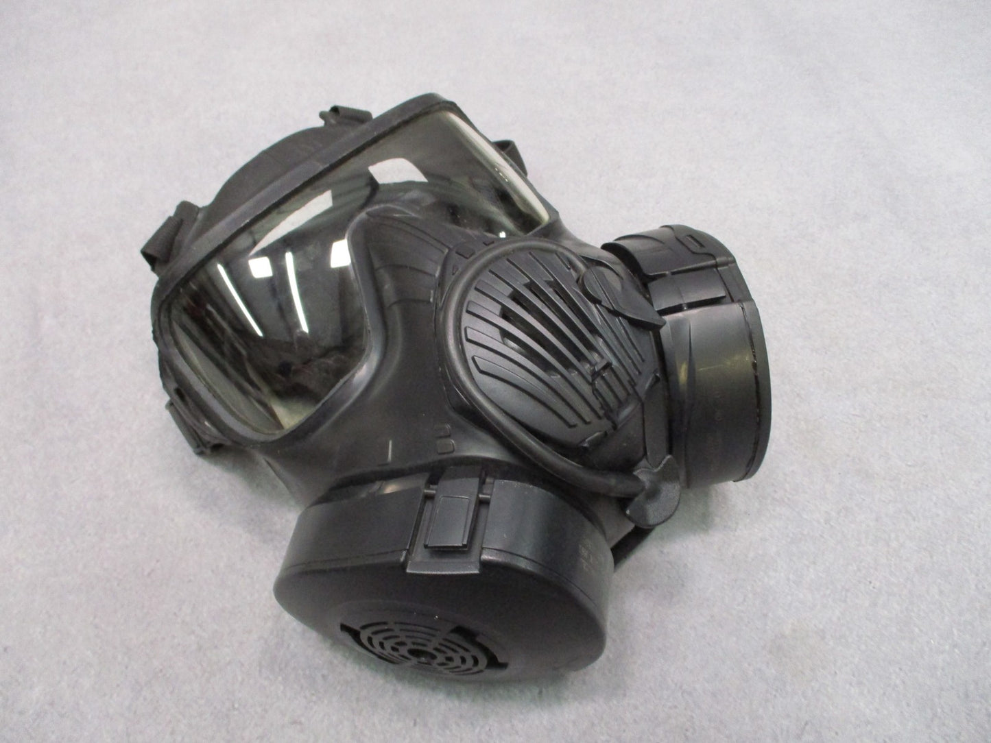 USGI Avon M50 JSGPM Gas Mask Medium CBRN Protective Mask Carrier Kit