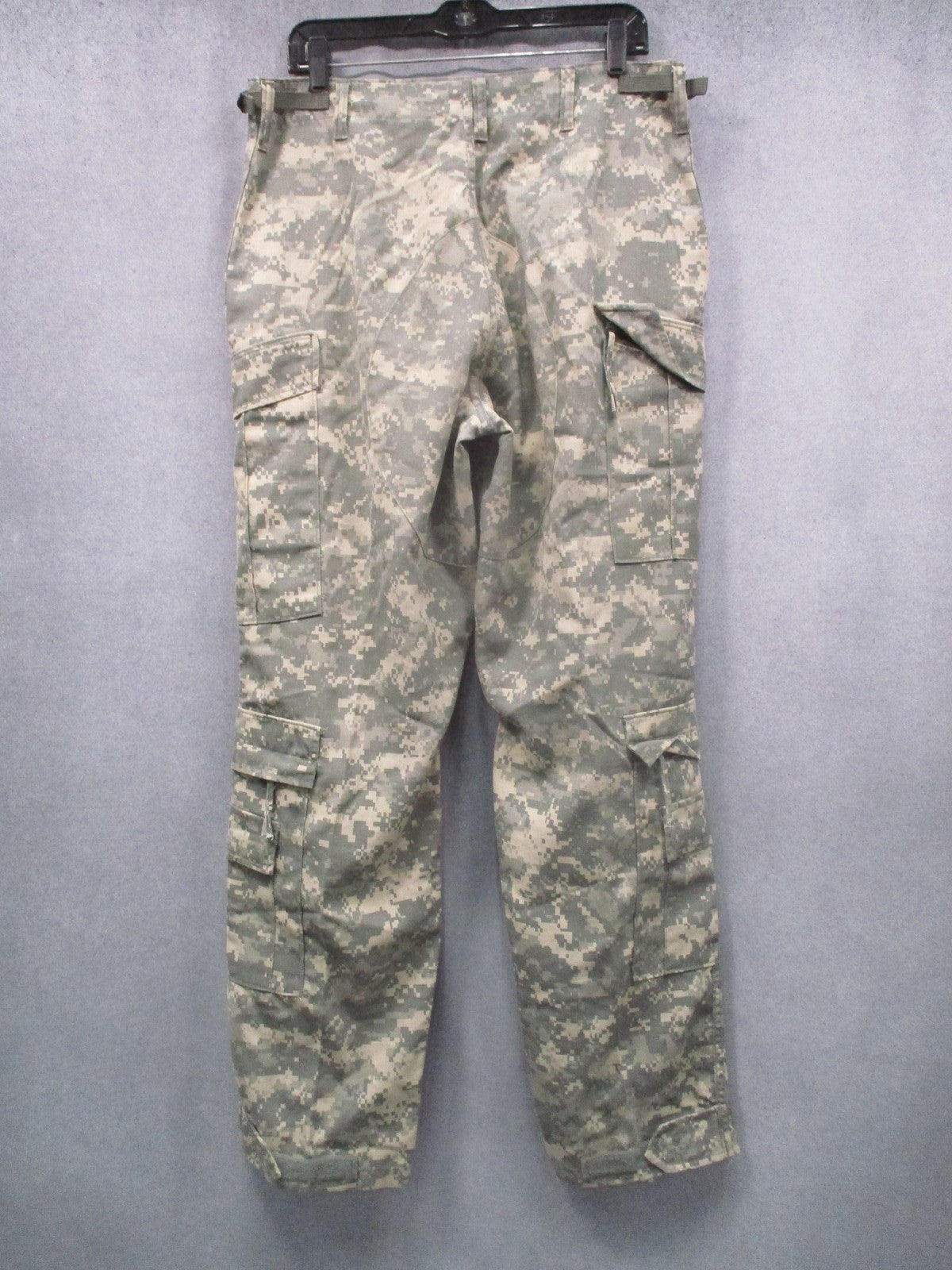 US Military A2CU Combat Trouser UCP Camo Flame Resistant Medium Regular Aircrew