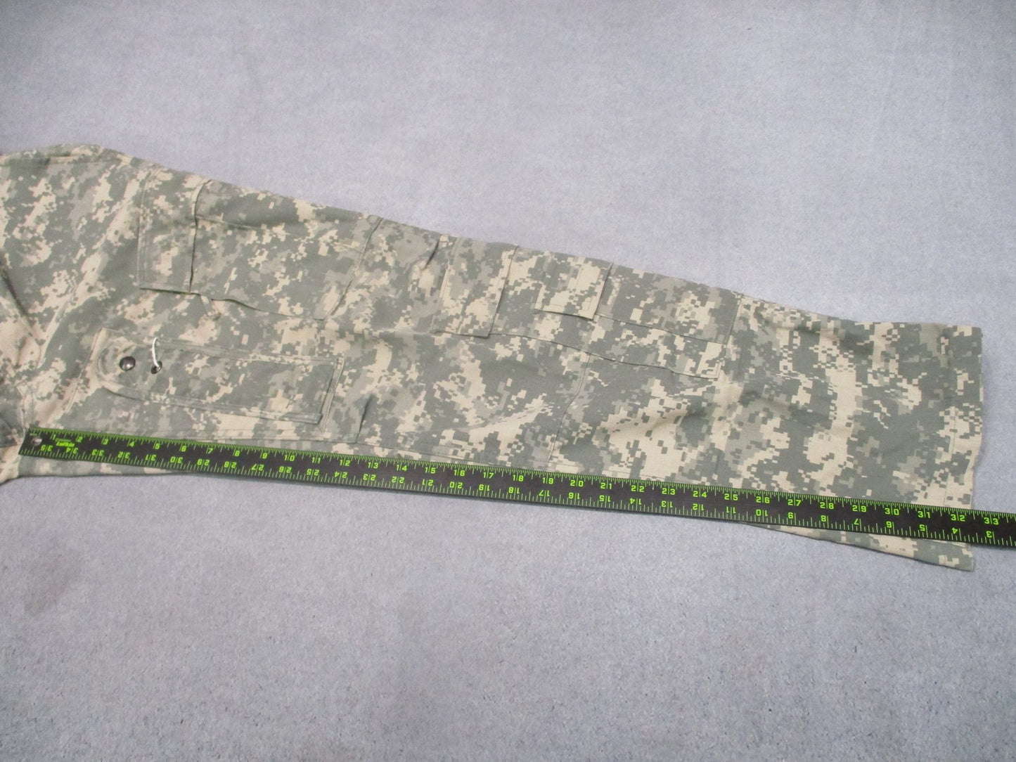 US Military A2CU Combat Trouser UCP Camo Flame Resistant Medium Regular Aircrew