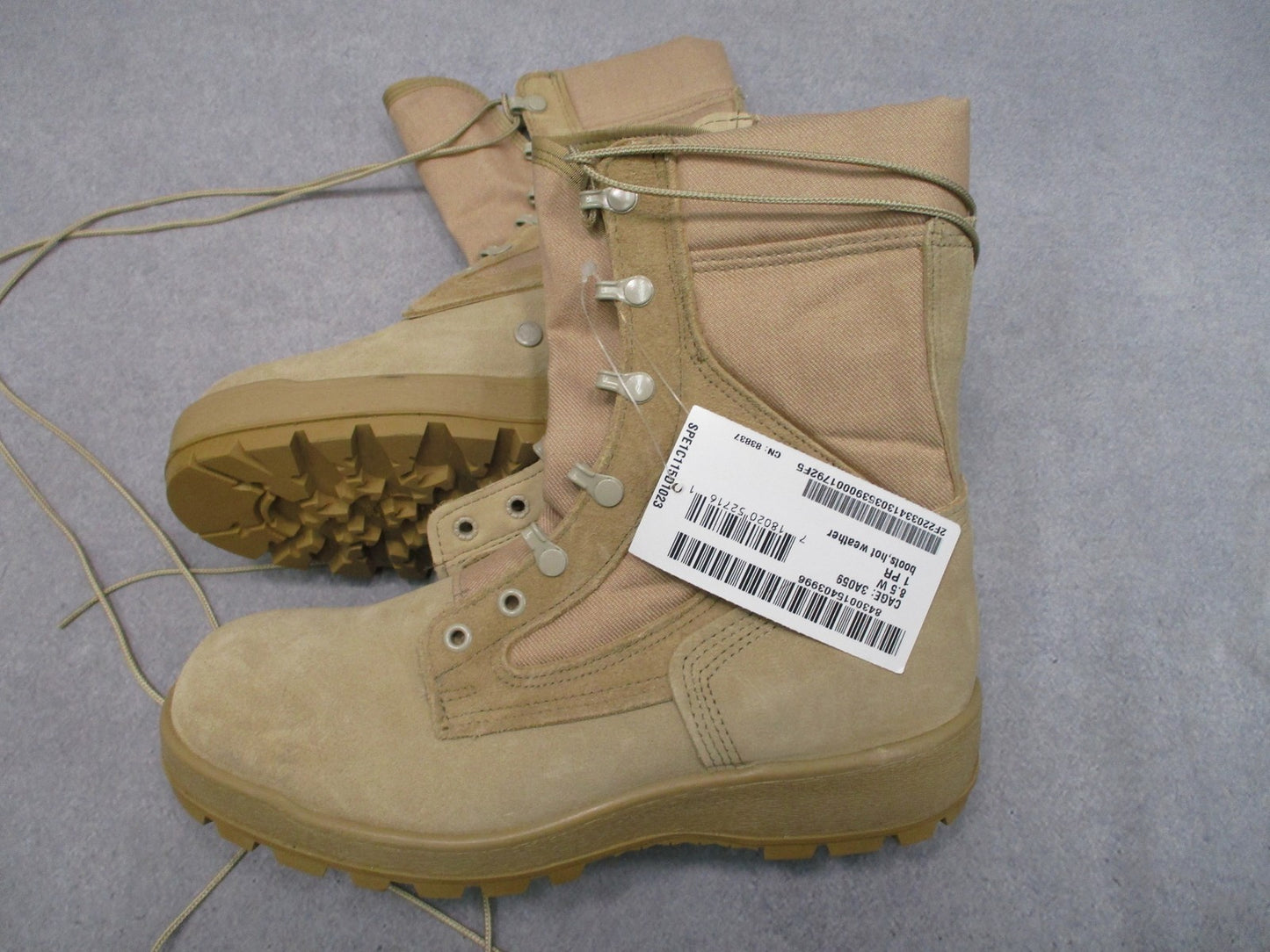 McRae US Army Flight Boots Hot Weather Tan Suede Vibram Size 8.5W Combat Boot
