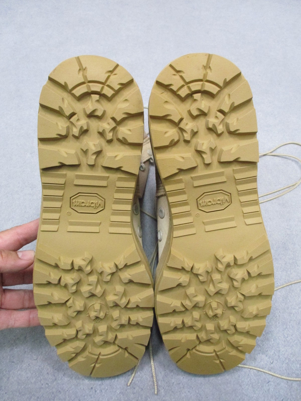 McRae US Army Flight Boots Hot Weather Tan Suede Vibram Size 8.5W Combat Boot