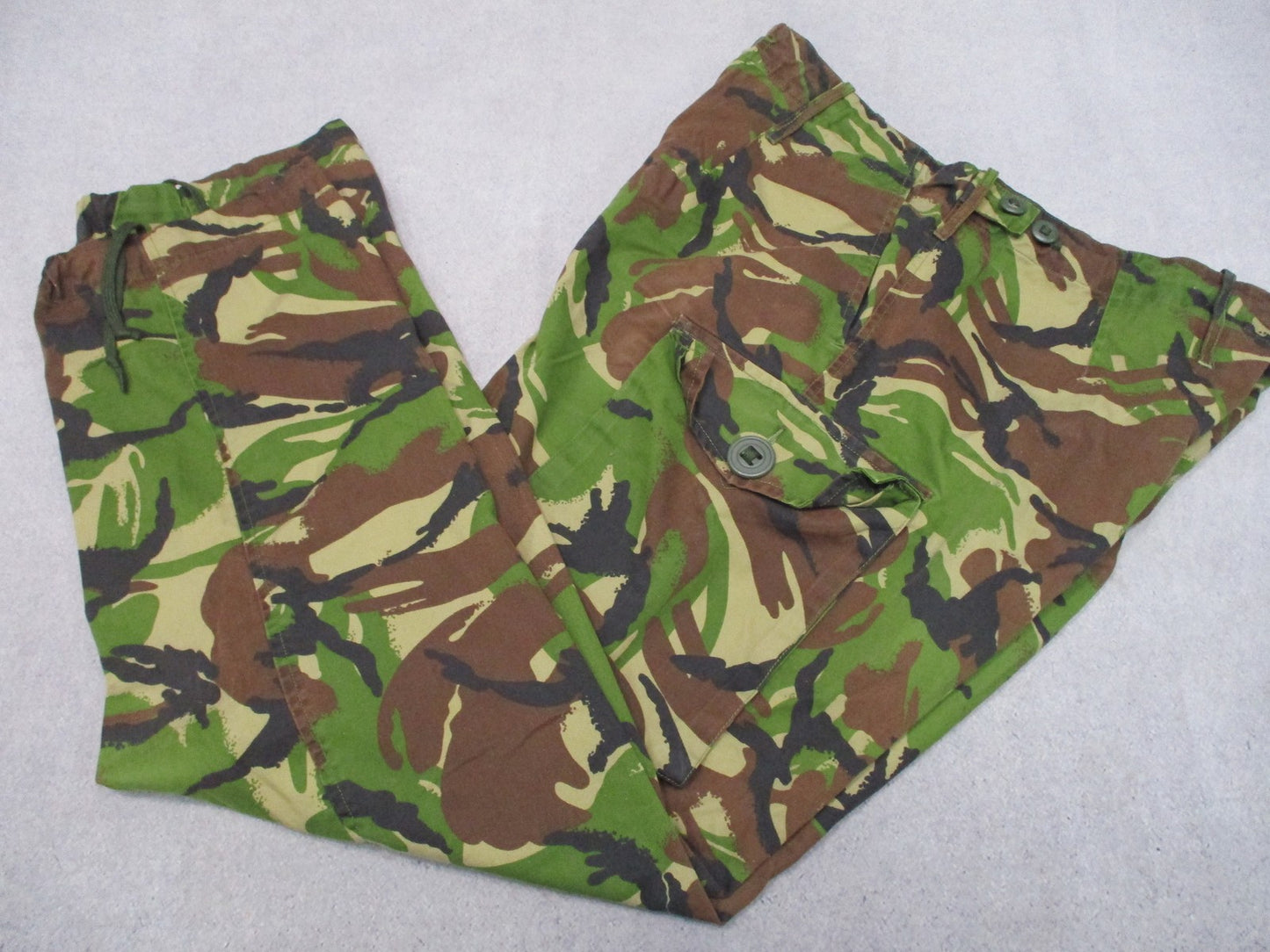 British Military Surplus Woodland DPM Combat Trousers Lightweight Size 85/92/108