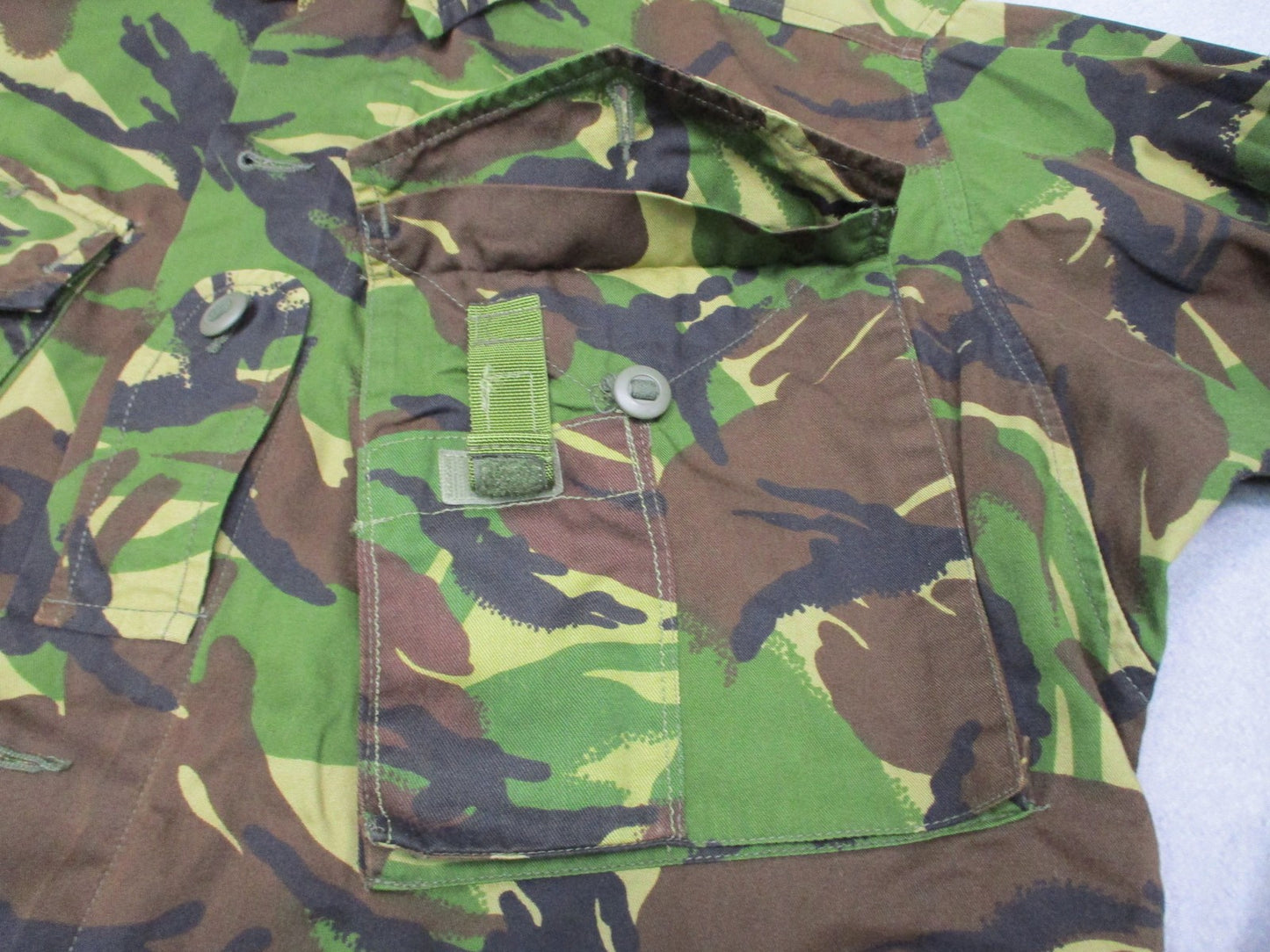 British Army DPM Combat Jacket Large Long Woodland Camo Field Shirt 8090/0515