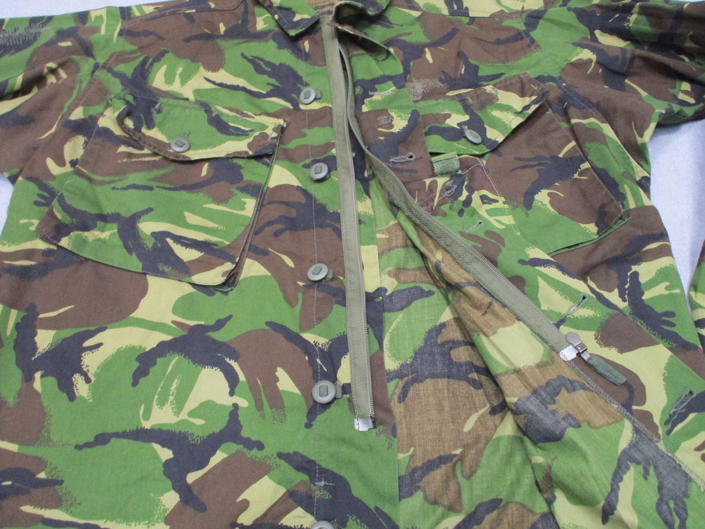 British Army DPM Combat Jacket Large Long Woodland Camo Field Shirt 8090/0515