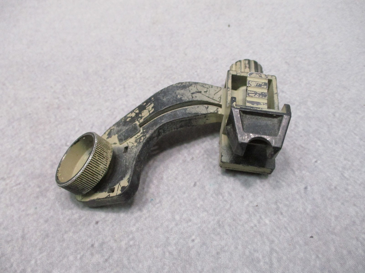MILITARY NVG SWING J ARM BRACKET NIGHT VISION PVS-14 FOR RHINO MOUNT