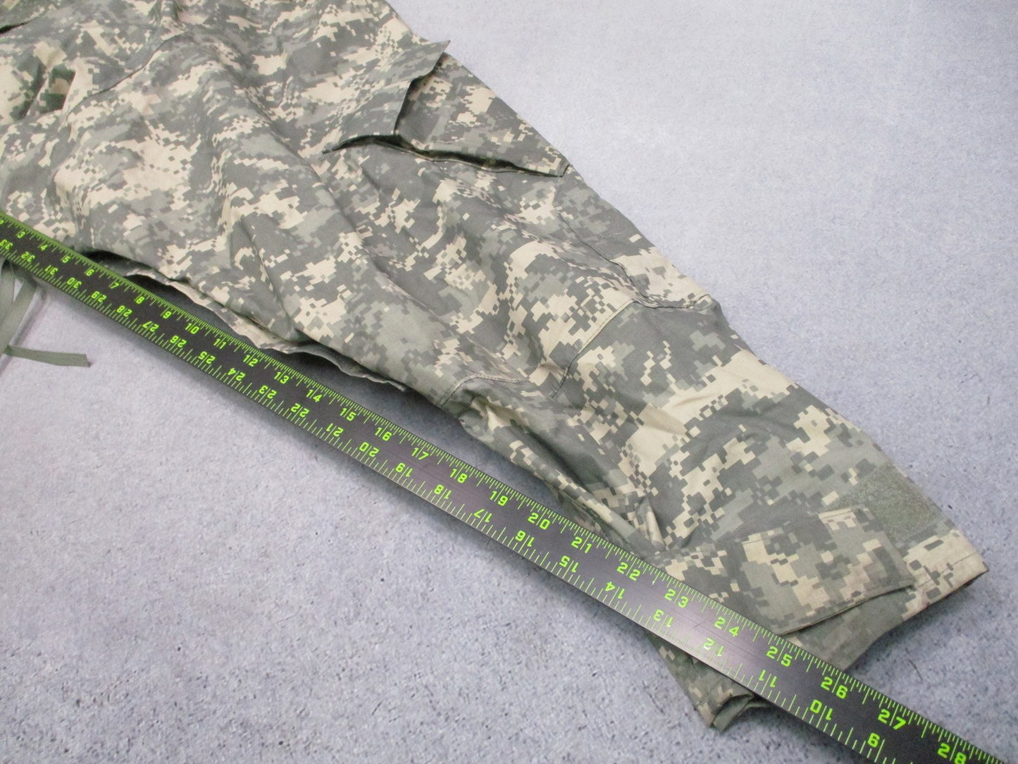 US Military ECWCS Gen II Gore-Tex Parka UCP Digital Camo Size XXL-Regular