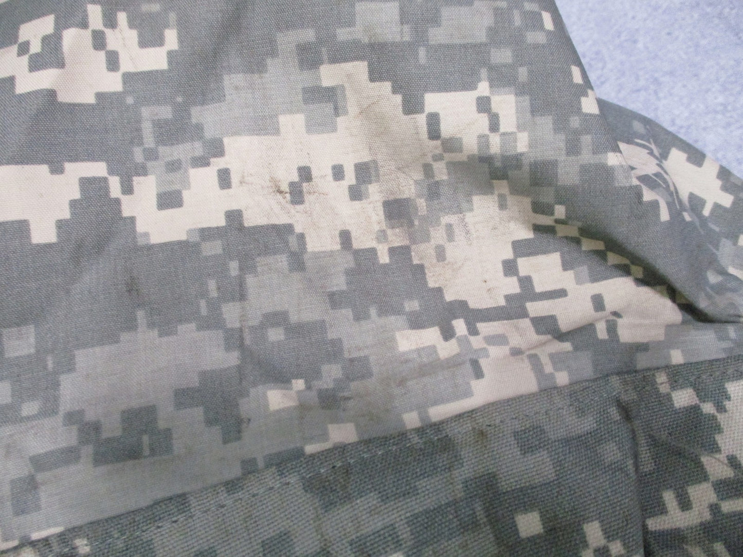 US Military ECWCS Gen II Gore-Tex Parka UCP Digital Camo Size XXL-Regular