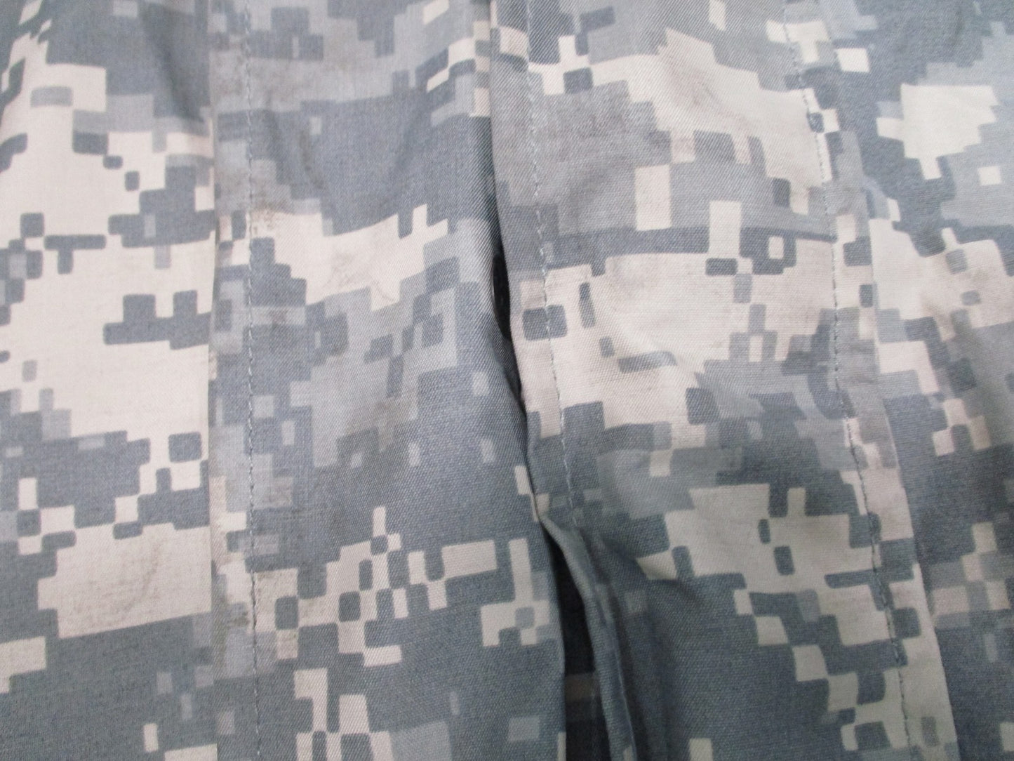 US Military ECWCS Gen II Gore-Tex Parka UCP Digital Camo Size XXL-Regular
