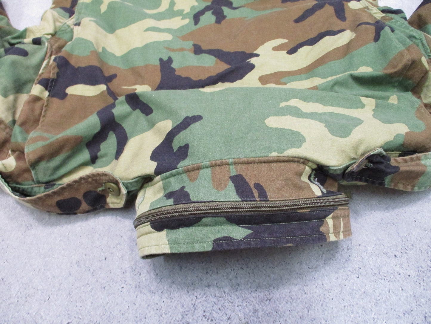 Vintage Propper US Military M-65 Field Coat Woodland Camo Large Regular