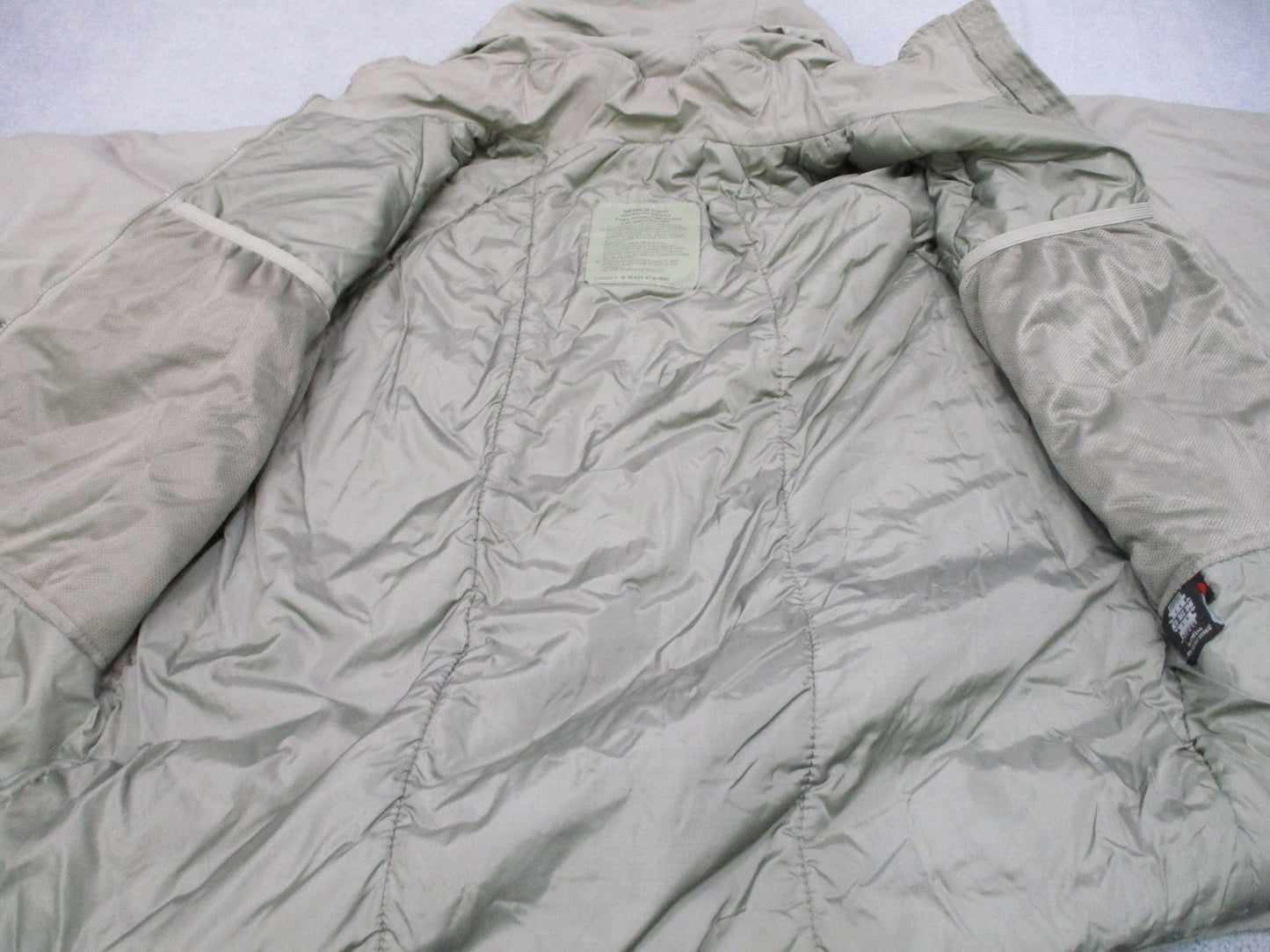 USGI ECWCS Level 7 Parka Urban Gray Medium-Long NSN 8415-01-545-8724