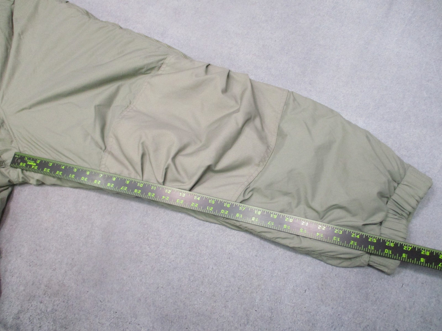 USGI PCU Level 7 Primaloft Trousers Medium Regular Gray 8415-01-538-6695