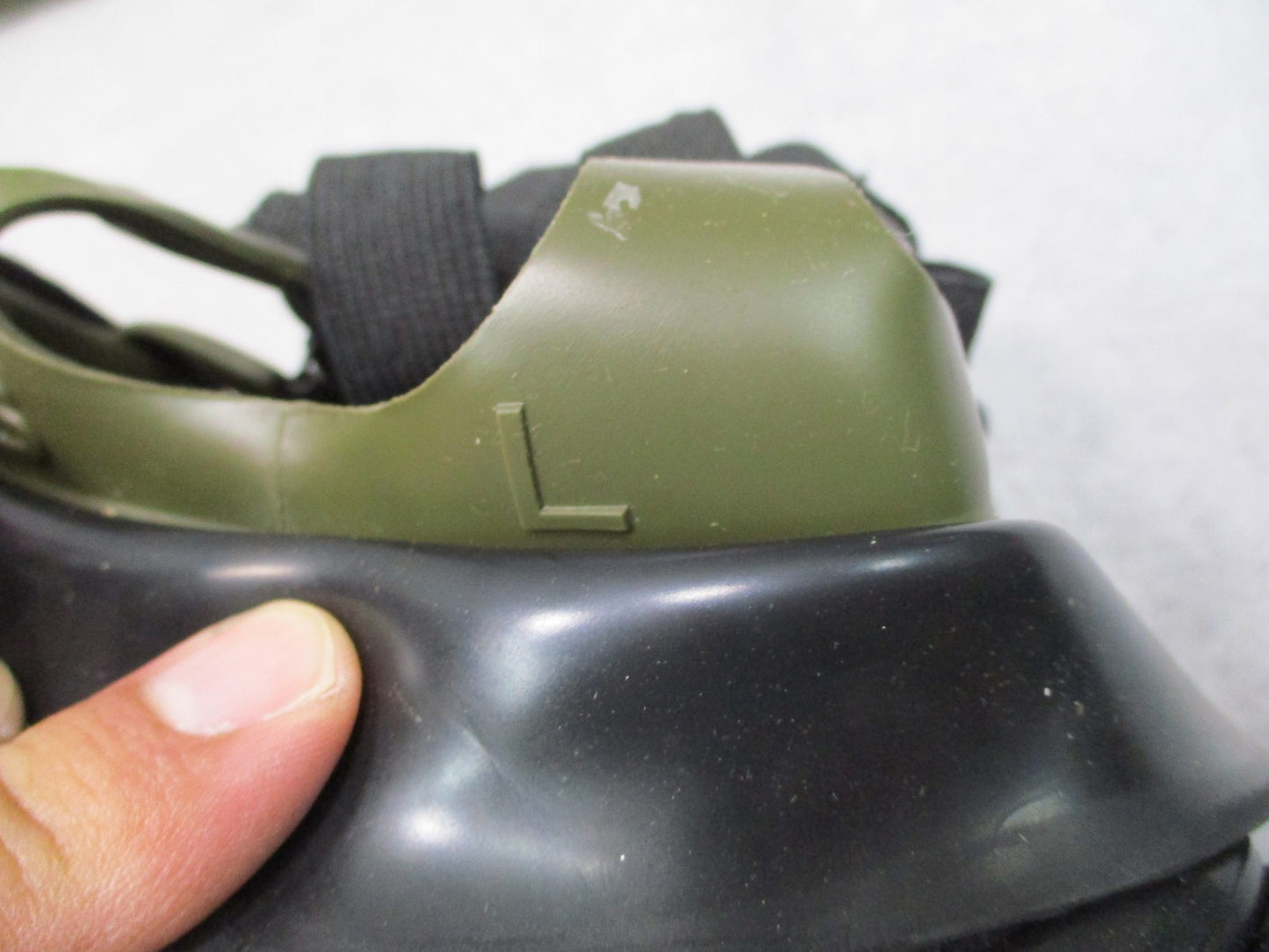USGI M40 Protective Gas Mask MSA Large Kit Bag Tinted Outserts Military Surplus