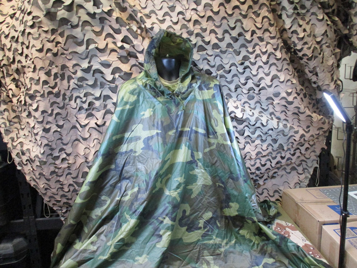 US Military Woodland Camo Wet Weather Poncho Rain Gear Ground Sheet USGI Surplus