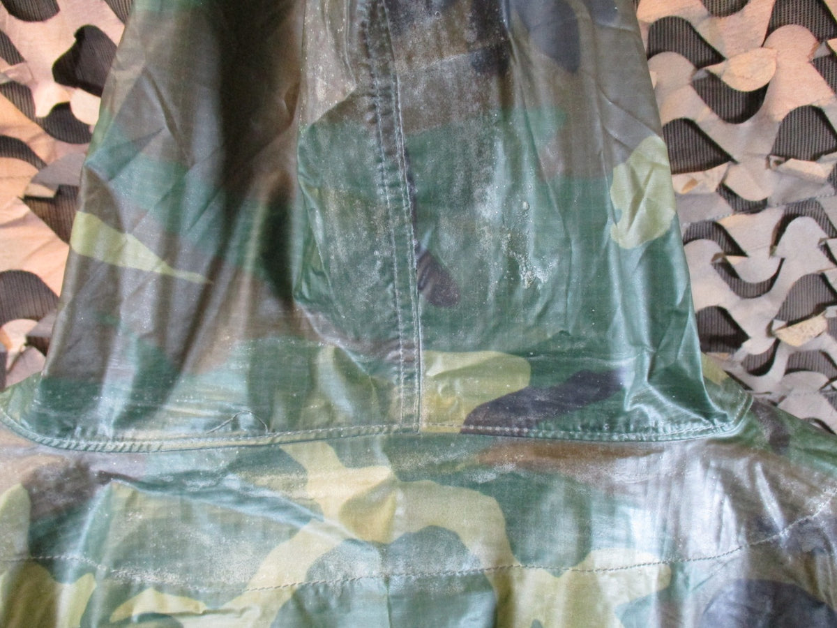 US Military Woodland Camo Wet Weather Poncho Rain Gear Ground Sheet USGI Surplus