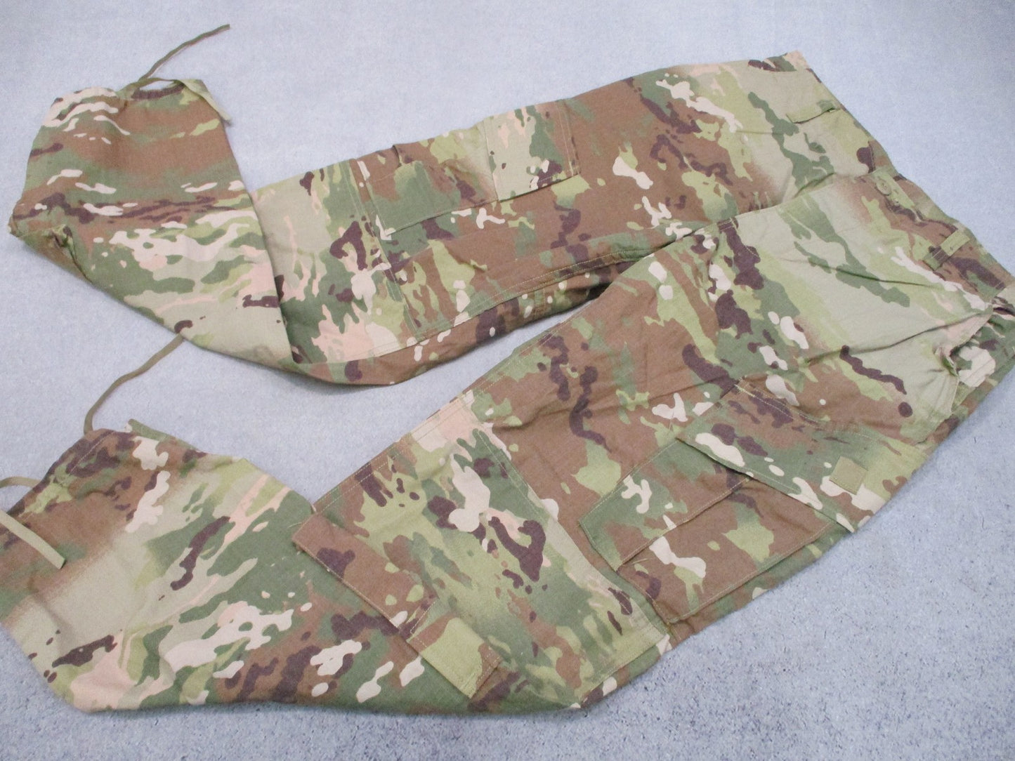 USGI OCP Scorpion W2 ACU Uniform Set FR Medium Regular MR