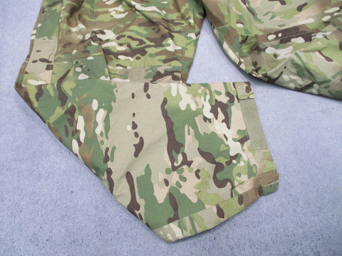 NWOT Army ECWCS Gen III Trousers Medium Reg Multicam Gore-Tex Waterproof Pants