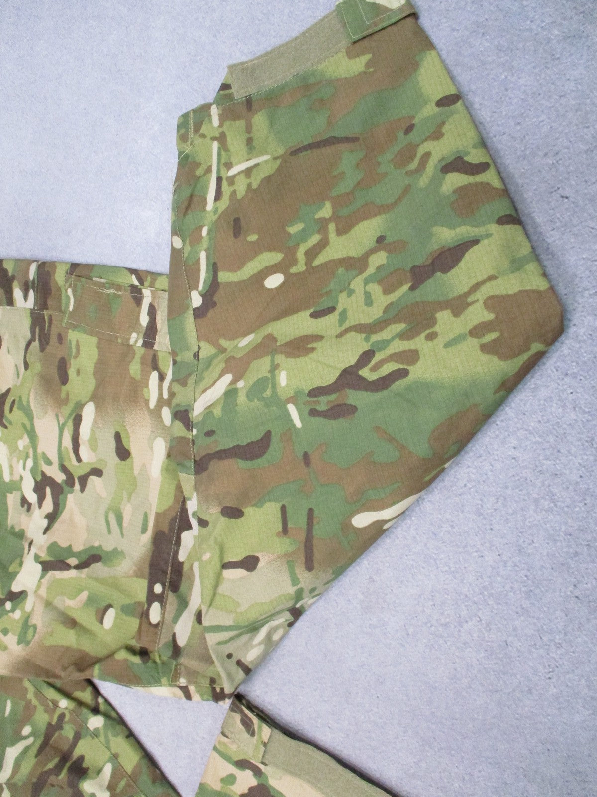 NWOT Army ECWCS Gen III Trousers Medium Reg Multicam Gore-Tex Waterproof Pants