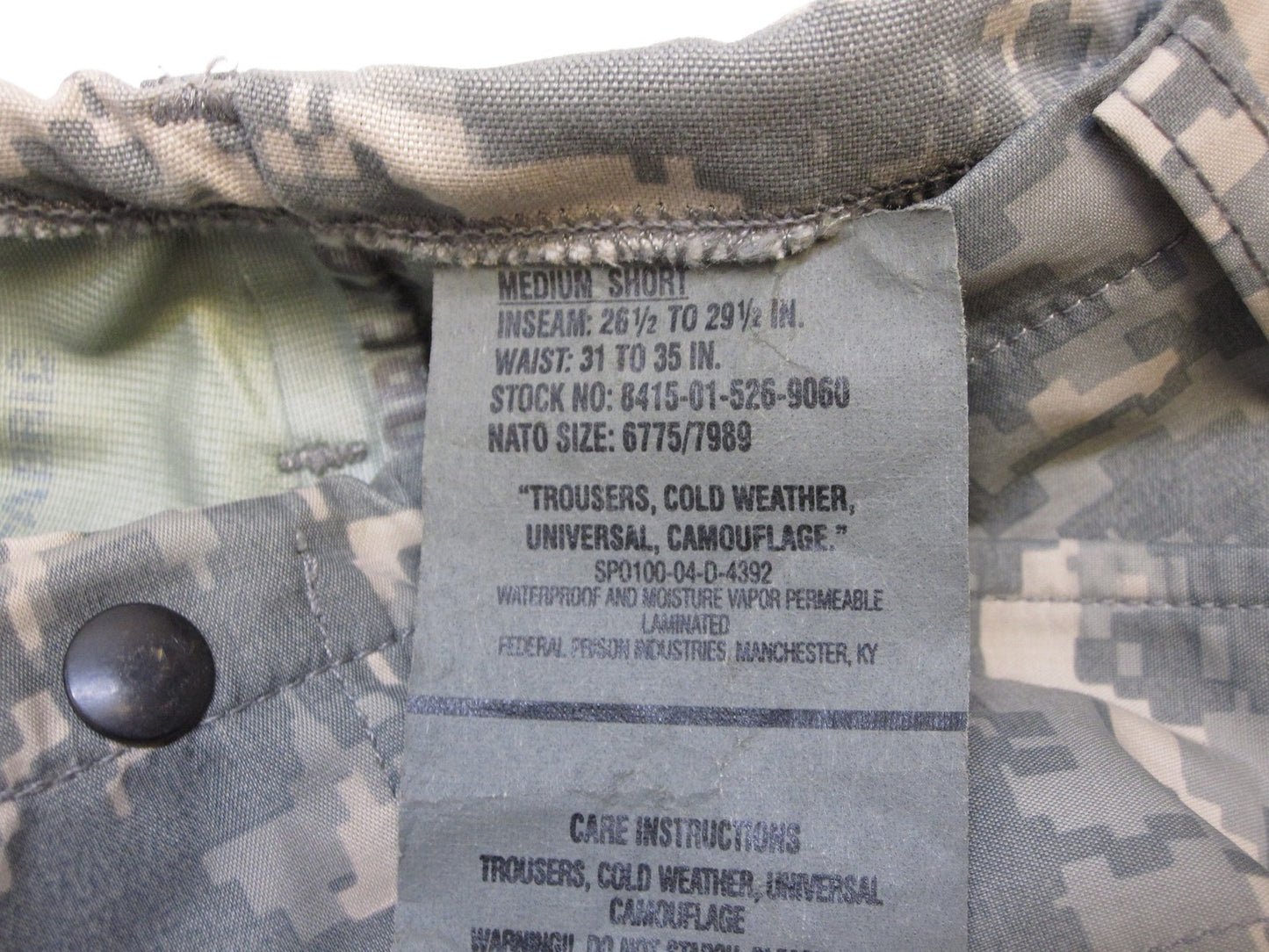 NWOT ARMY ISSUE ACU DIGITAL GORE-TEX COLD/WET WEATHER TROUSER MEDIUM/SHORT PANTS