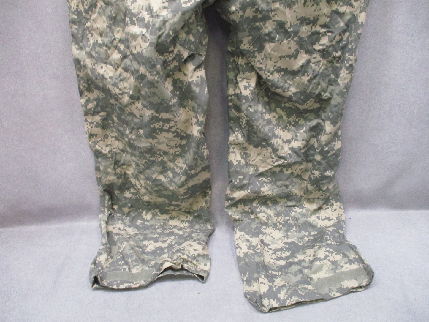 US Military Mechanics Coveralls UCP Camo X-Large New With Tags 8415-01-534-7383