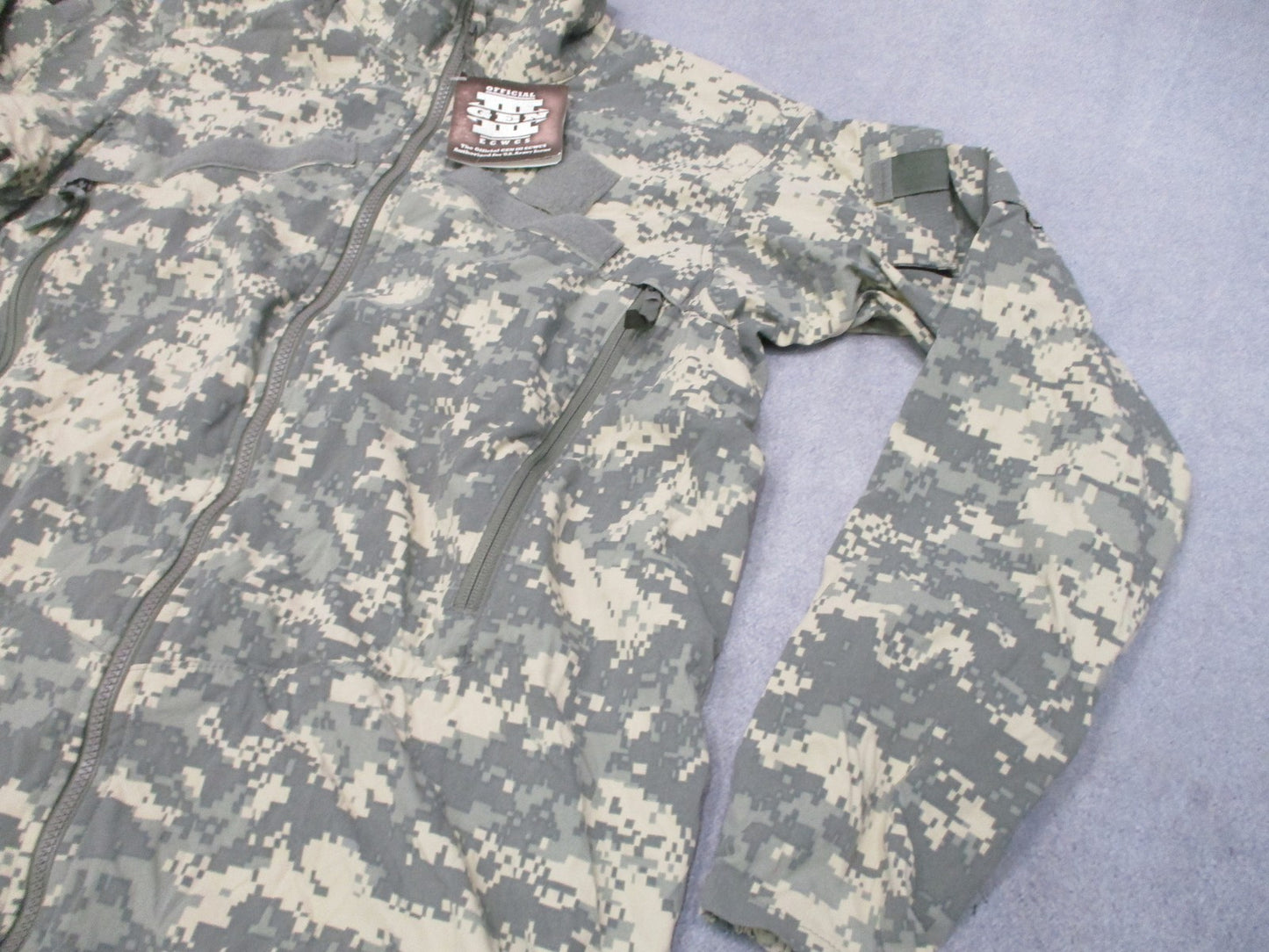 New US Army Issue GEN III ECWCS Wind Cold Weather Jacket Digital Camo Medium Reg