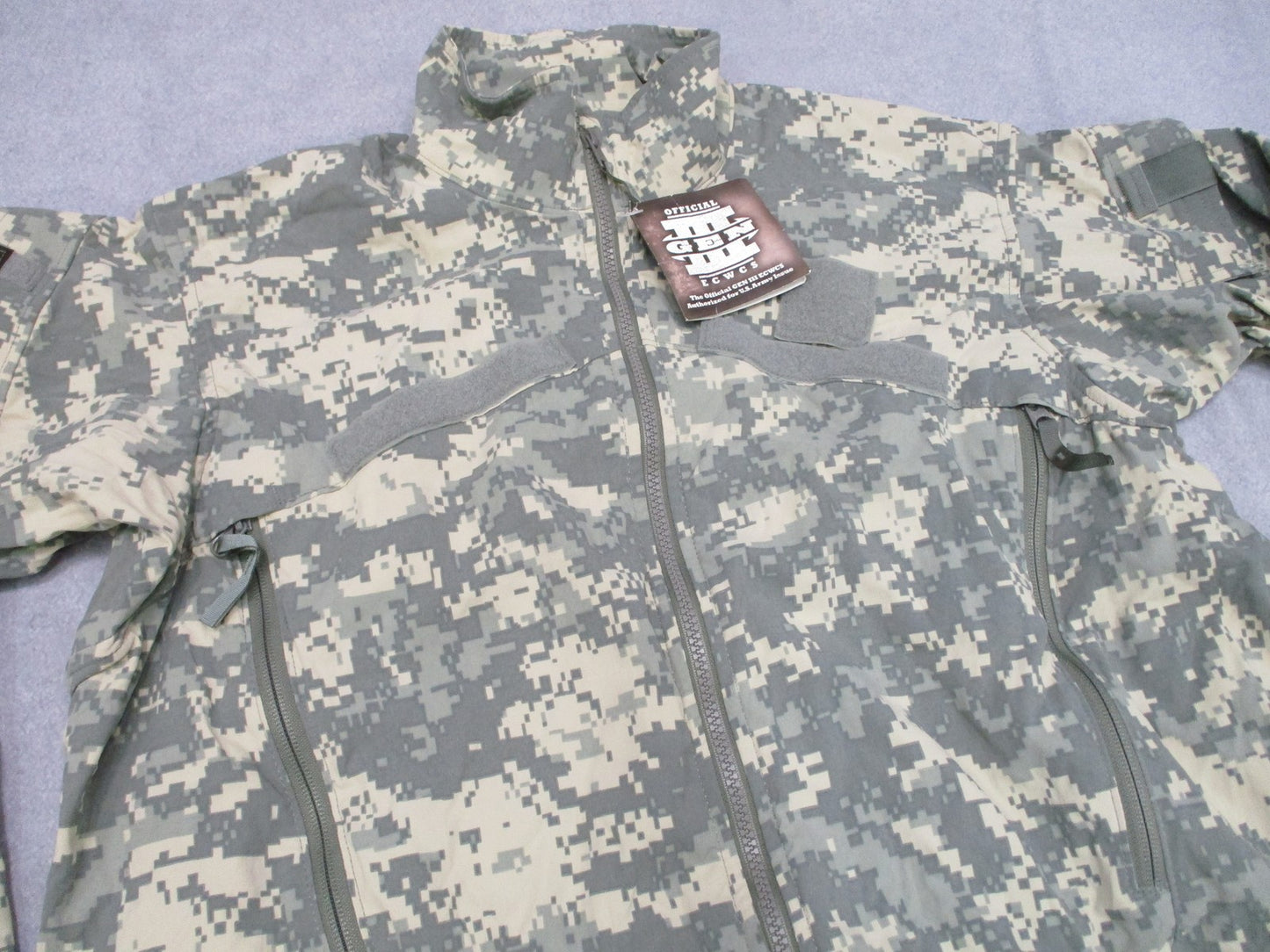 New US Army Issue GEN III ECWCS Wind Cold Weather Jacket Digital Camo Medium Reg