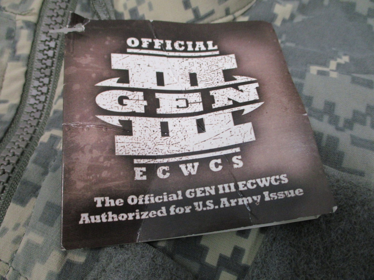 New US Army Issue GEN III ECWCS Wind Cold Weather Jacket Digital Camo Medium Reg