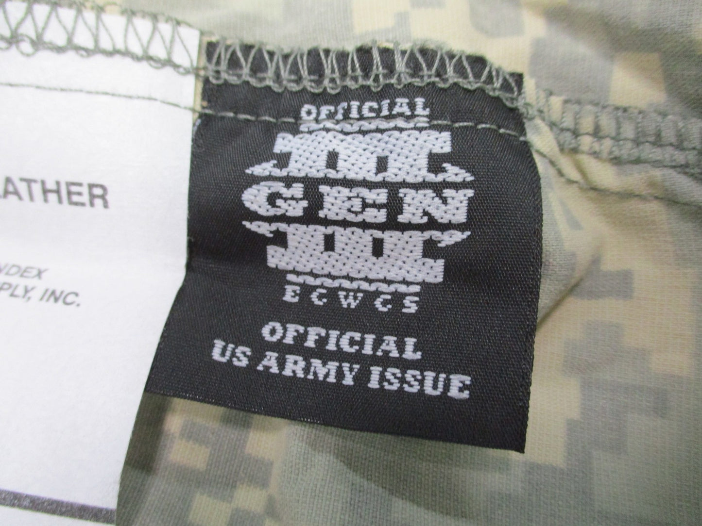 New US Army Issue GEN III ECWCS Wind Cold Weather Jacket Digital Camo Medium Reg