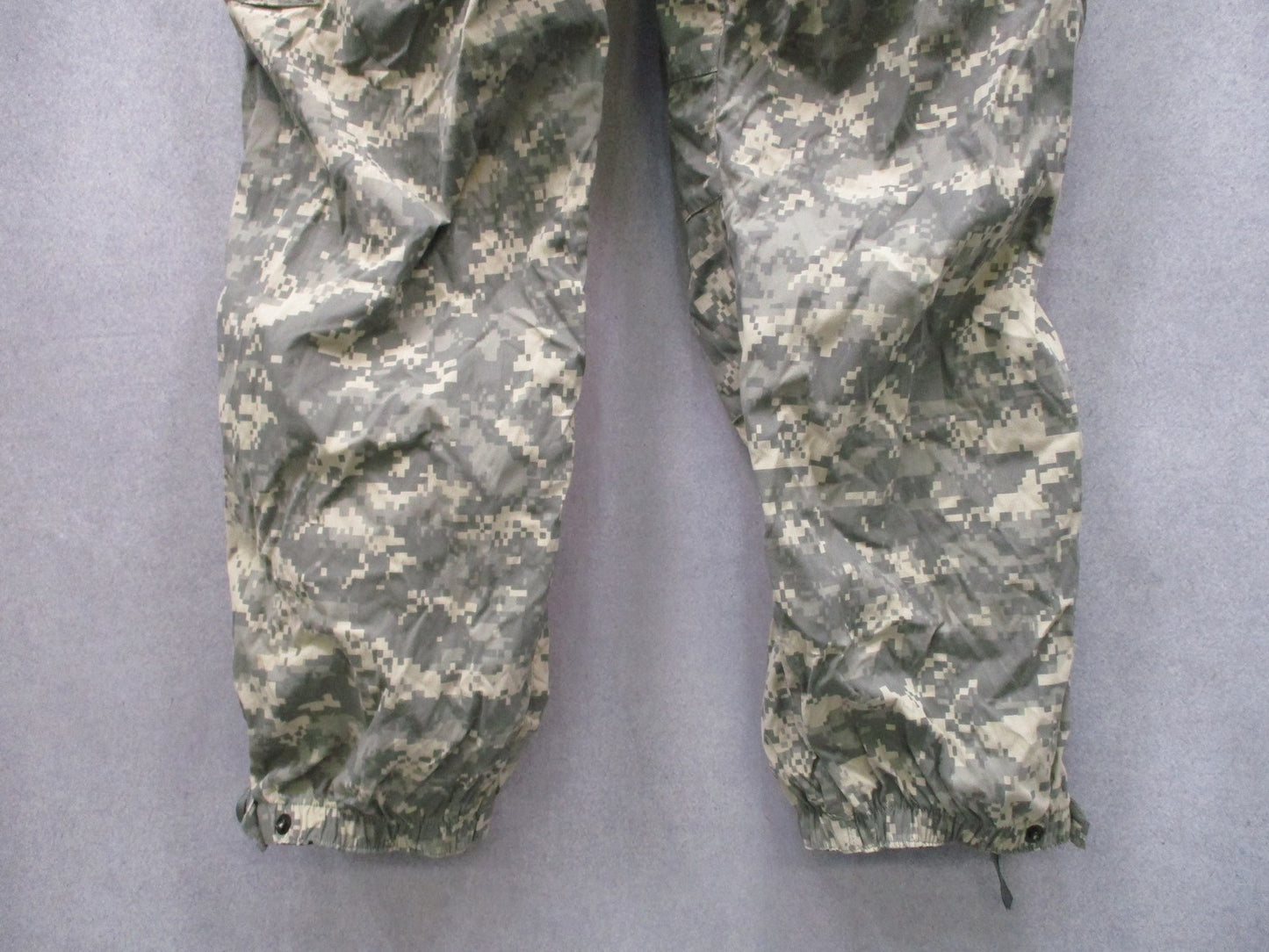 US Military Surplus Soft Shell Cold Weather Trouser UCP Digital Camo Medium Long