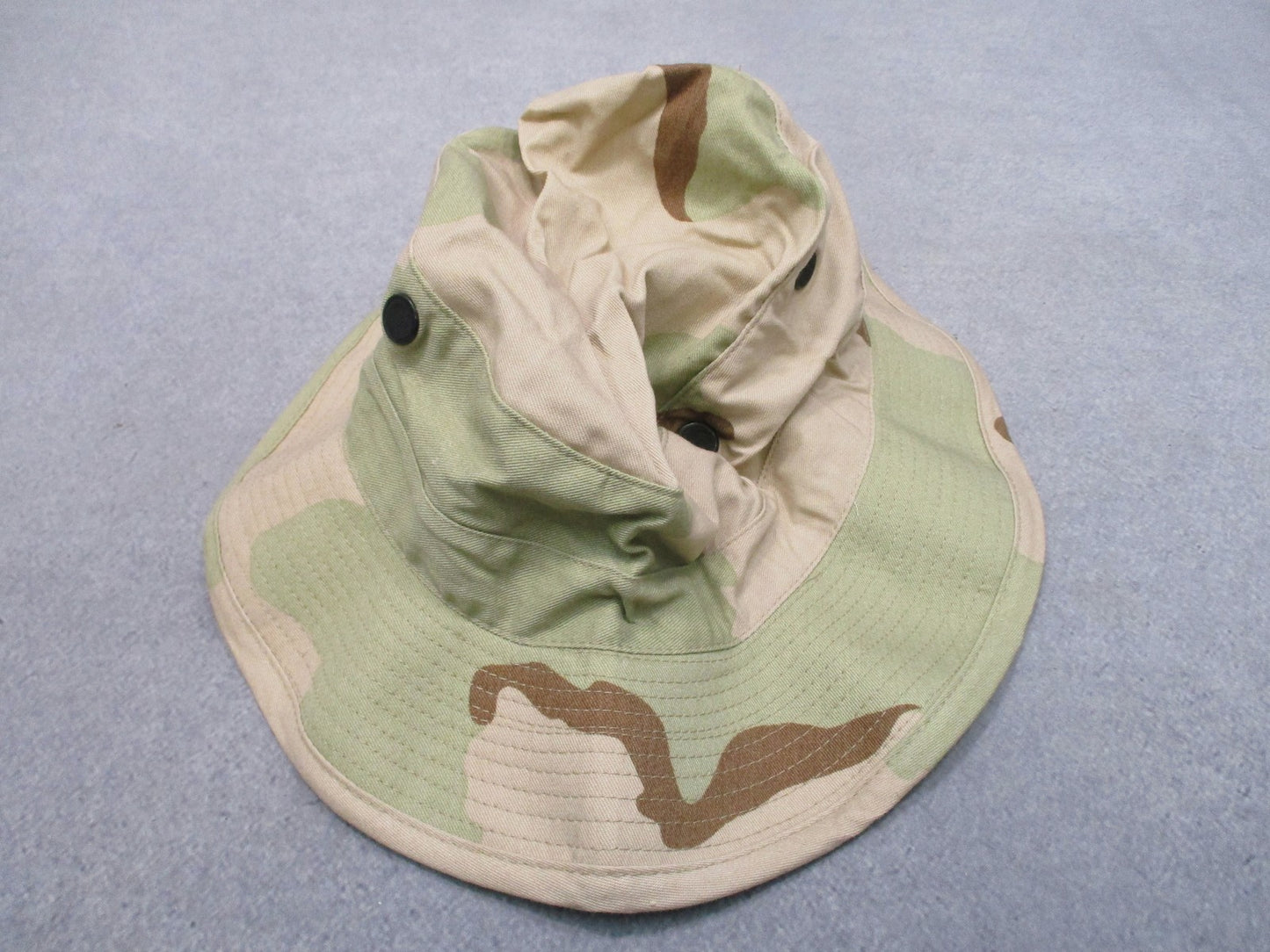 US Military Issue Boonie Hat Desert Camo Sun Hat Size 7 1/2 Bernard Cap Co