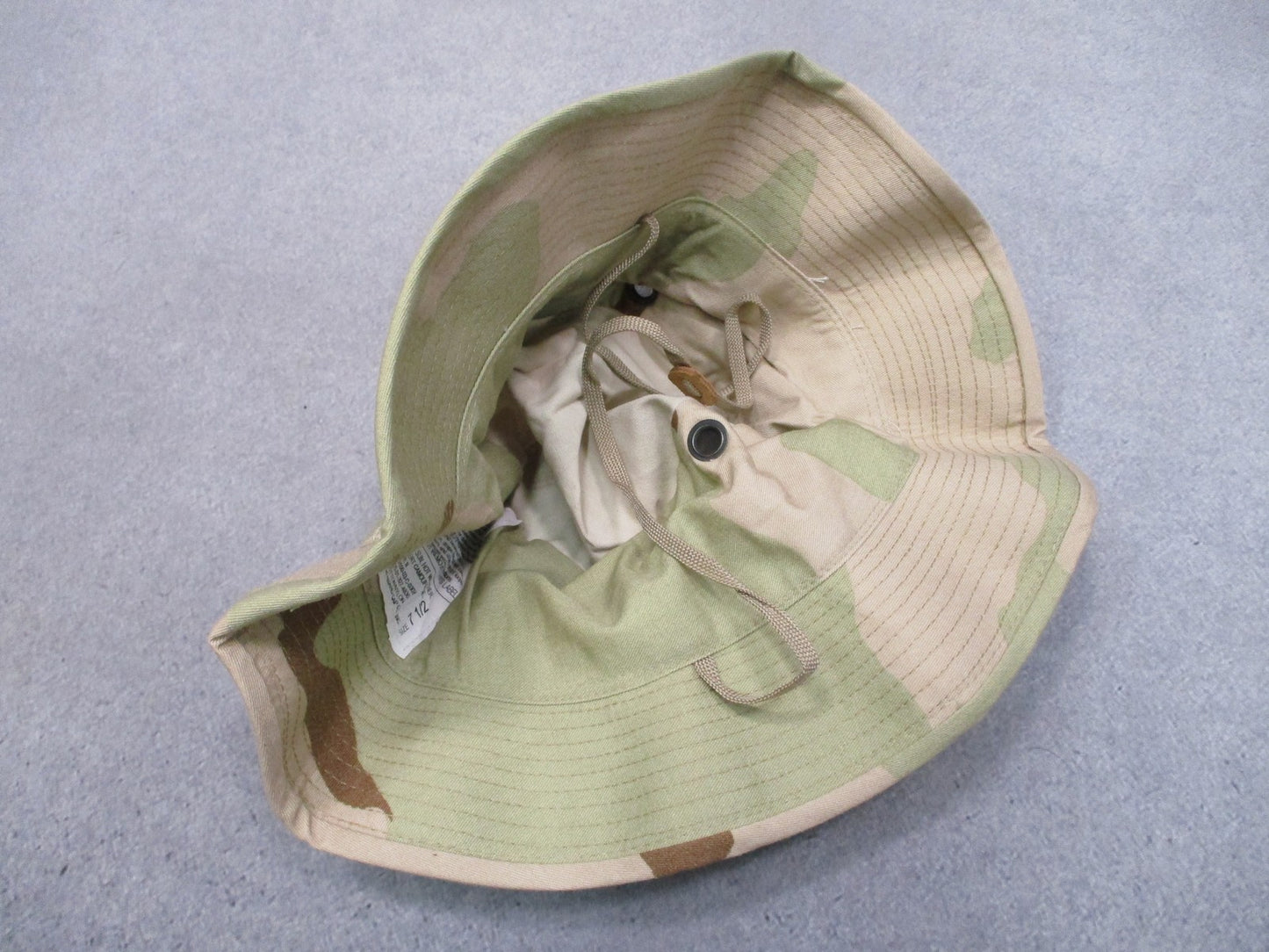 US Military Issue Boonie Hat Desert Camo Sun Hat Size 7 1/2 Bernard Cap Co