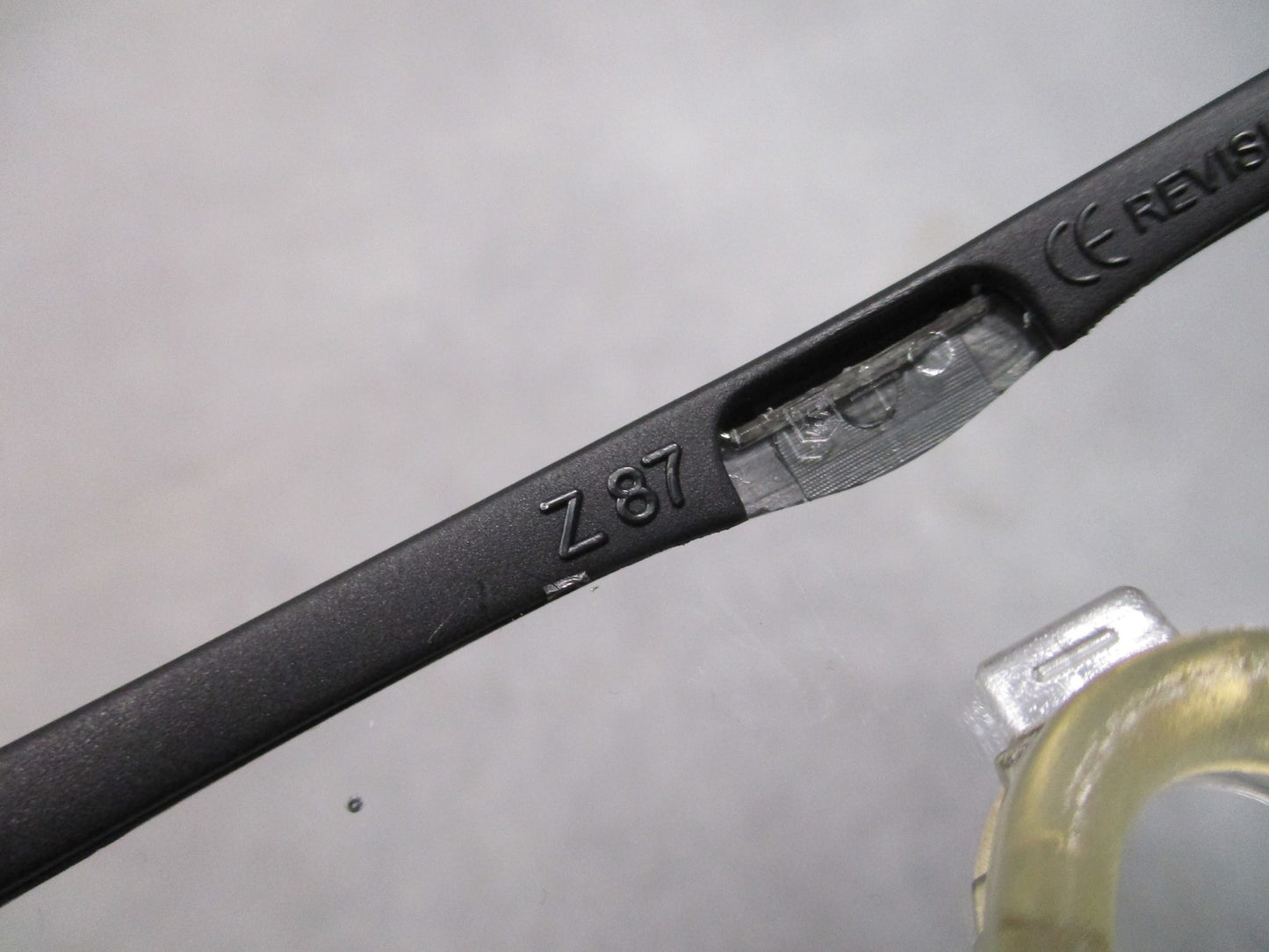 USGI Army Revision Sawfly APEL Eyewear Kit Regular NSN 4240-01-527-4051