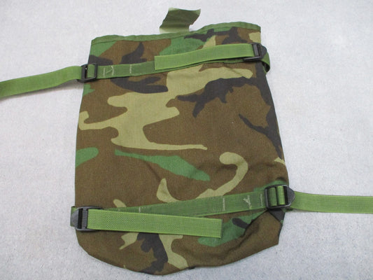 USGI MOLLE Radio Pouch Insert Woodland Camo Large Rucksack NSN 8465-01-465-2057