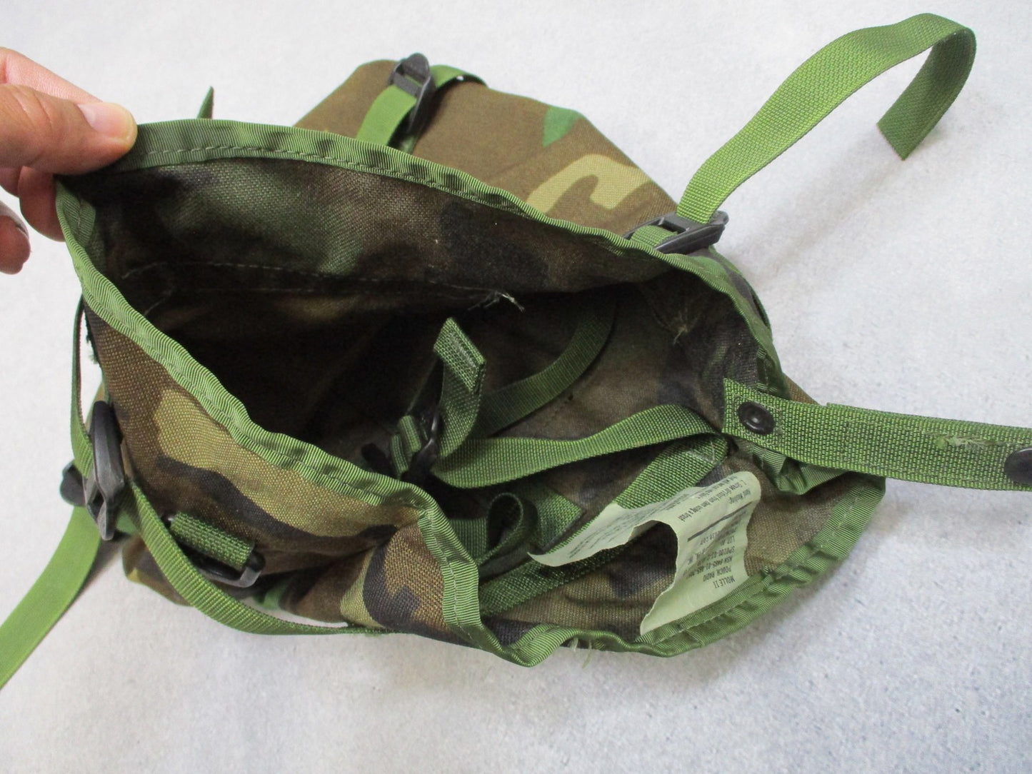 USGI MOLLE Radio Pouch Insert Woodland Camo Large Rucksack NSN 8465-01-465-2057