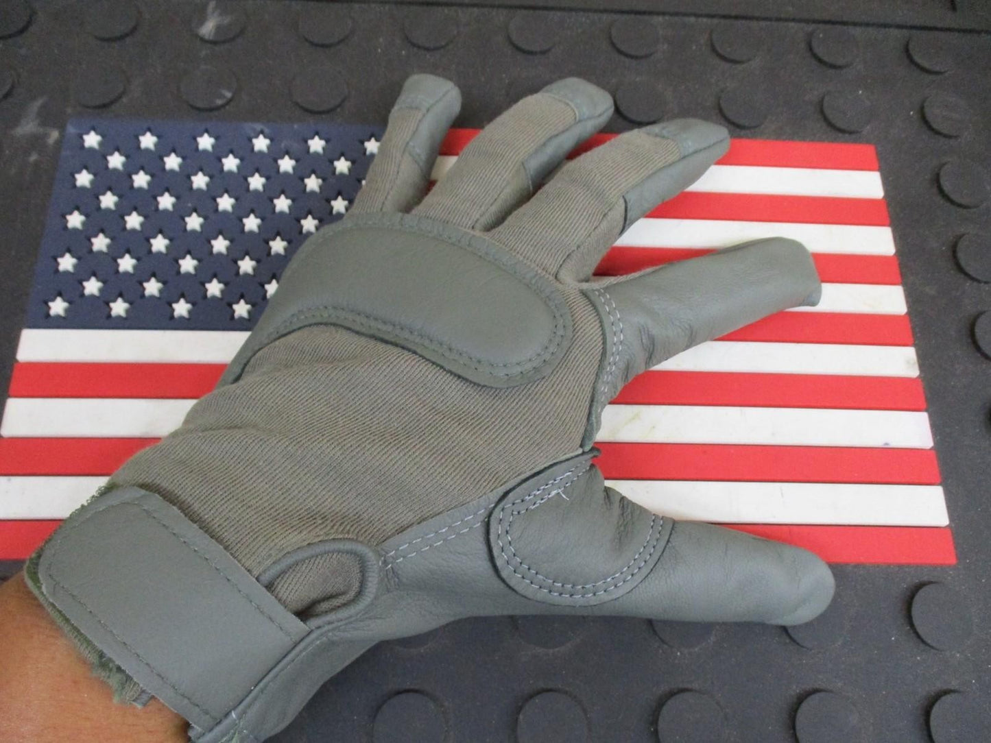 NEW US ARMY COMBAT GLOVE CUT/FIRE RESISTANT LARGE FOLIAGE HATCH HWI TYPE II