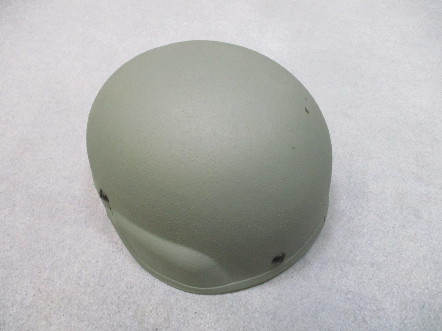 ACH Advanced Combat Helmet Size Medium Foliage Green w/ Pads Chinstrap Ballistic