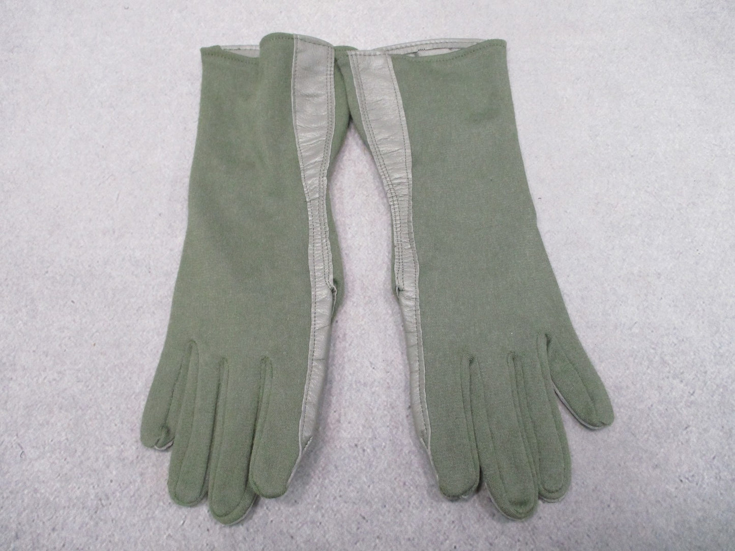 US Military Nomex Flyer's Gloves Type GS/FRP-1 Sage Green Size 9 Tactical Gear