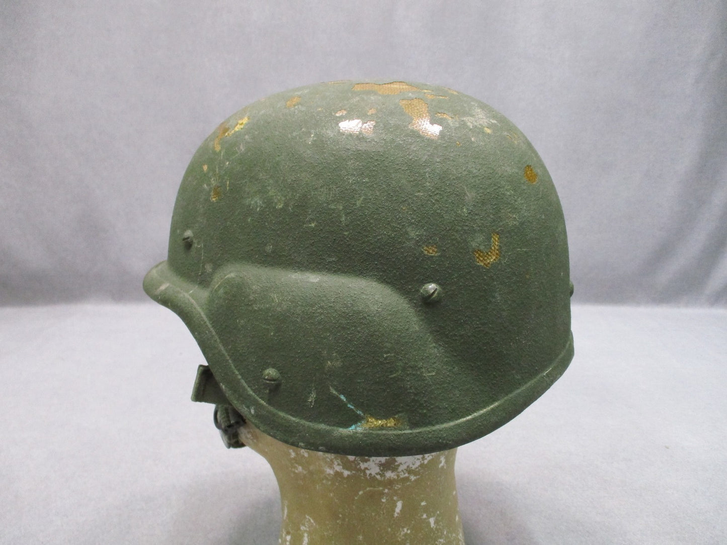 US Military Surplus PASGT Helmet Combat Tactical Gear w/ Sweatband Small