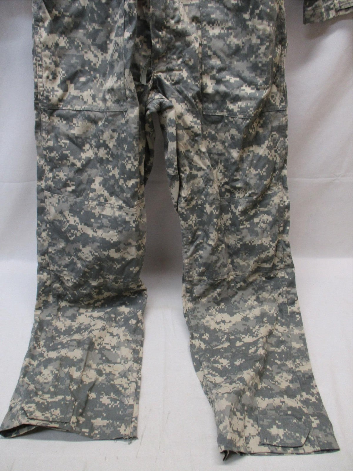 USGI Army ACU UCP Mechanics Coveralls Type III Small NWT 8415-01-534-7375