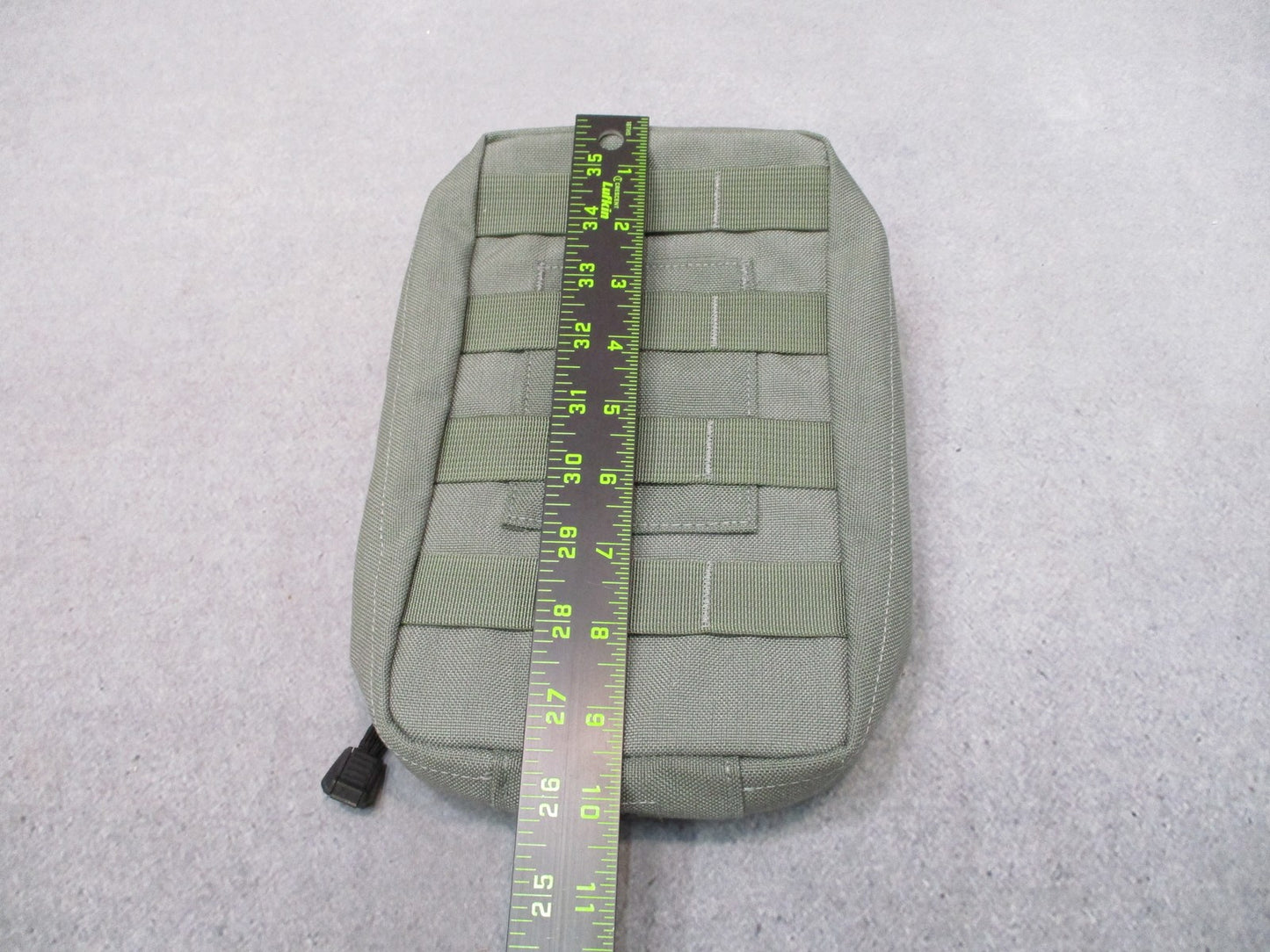 NEW AVON MILITARY GAS MASK FILTER MOLLE POUCH M50 FOLIAGE EMT UTILITY HOLDER