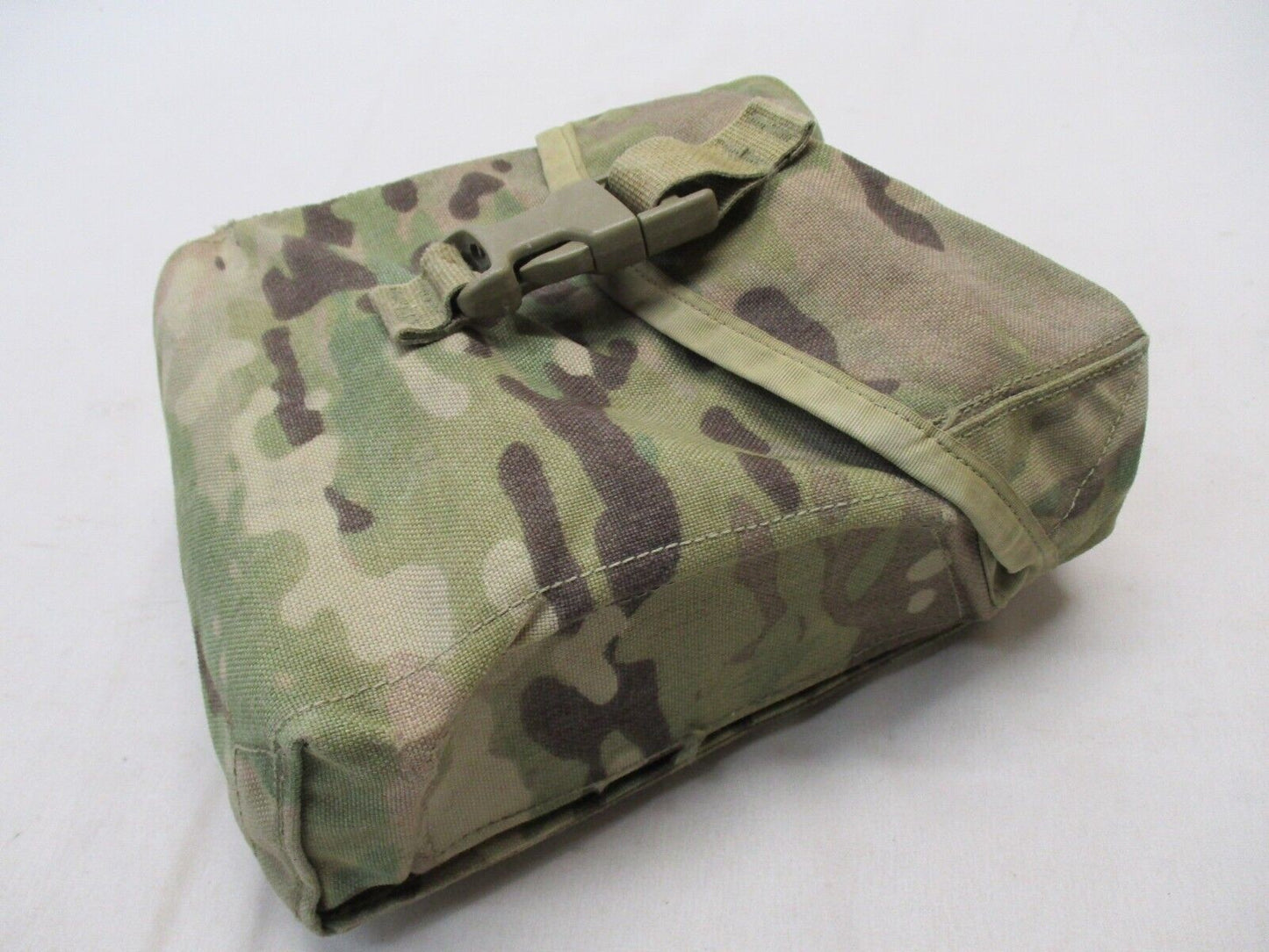 (1) NWOT US ARMY 200 ROUND SAW POUCH GUNNER POCKET MULTICAM OCP MOLLE